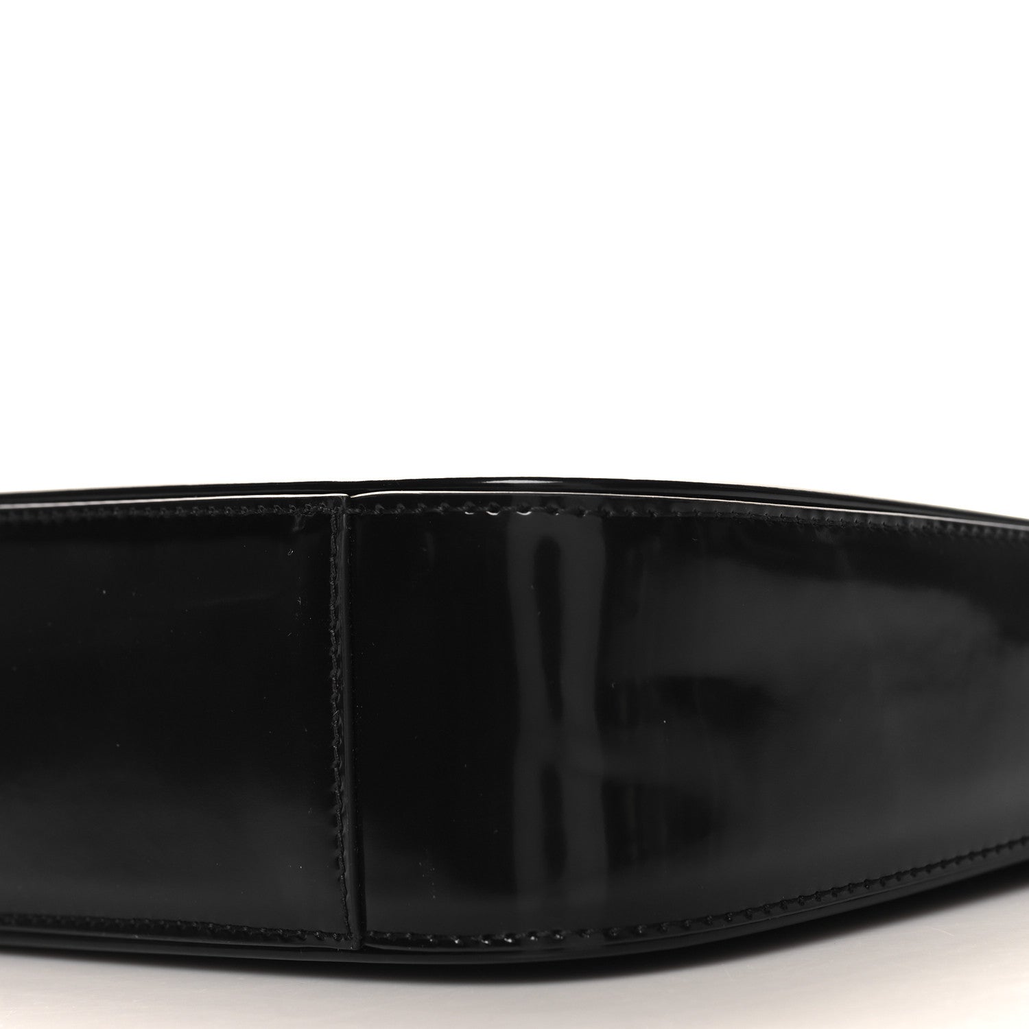Saint Laurent Patent Le 5 A 7 Monochrome Hobo Black 10 of 10