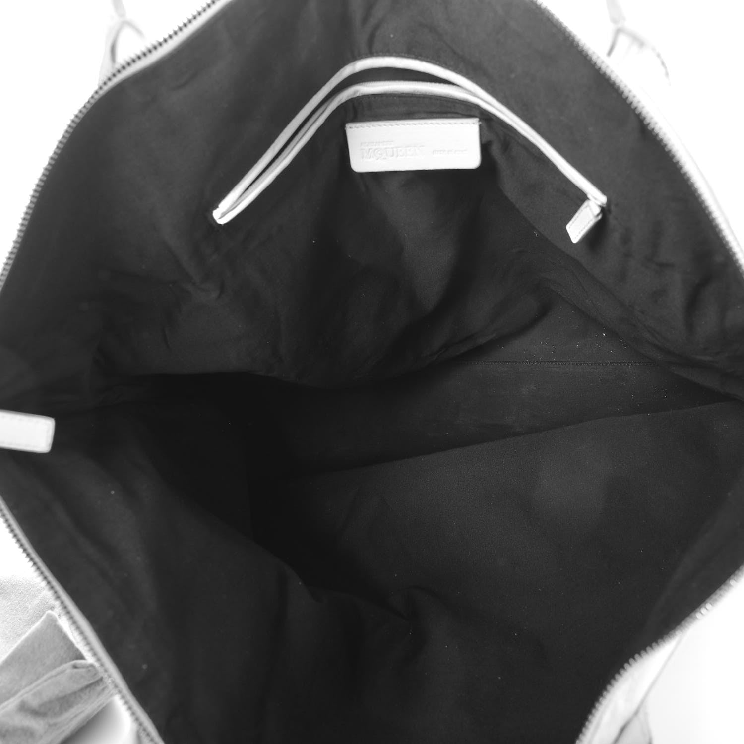 Alexander McQueen Lambskin Studded Large De Manta Tote White 5 of 10