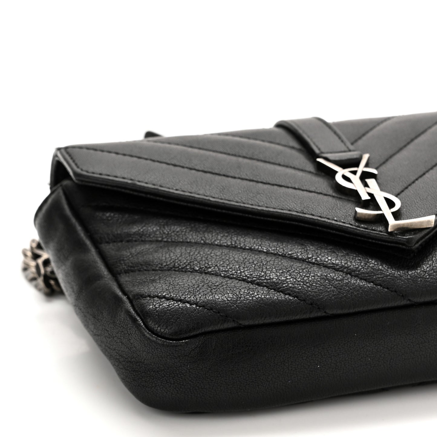 Sheepskin Matelasse Chevron Monogram College Chain Wallet Black