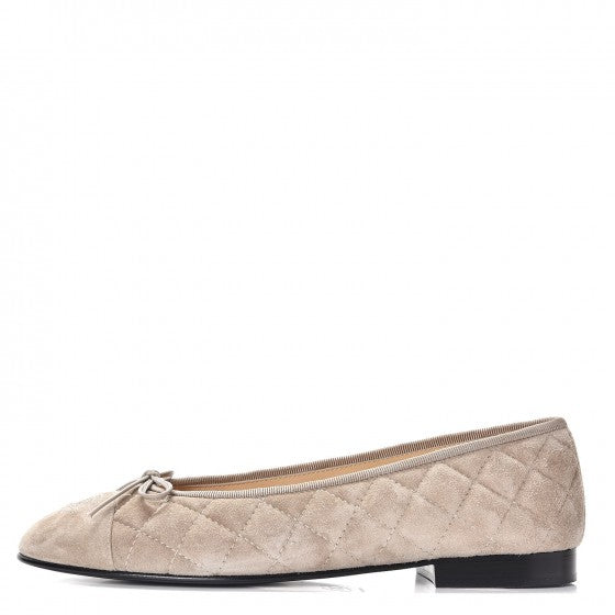 Chanel Suede Quilted Cap Toe CC Ballerina Flats 39 Dark Beige 1 of 10