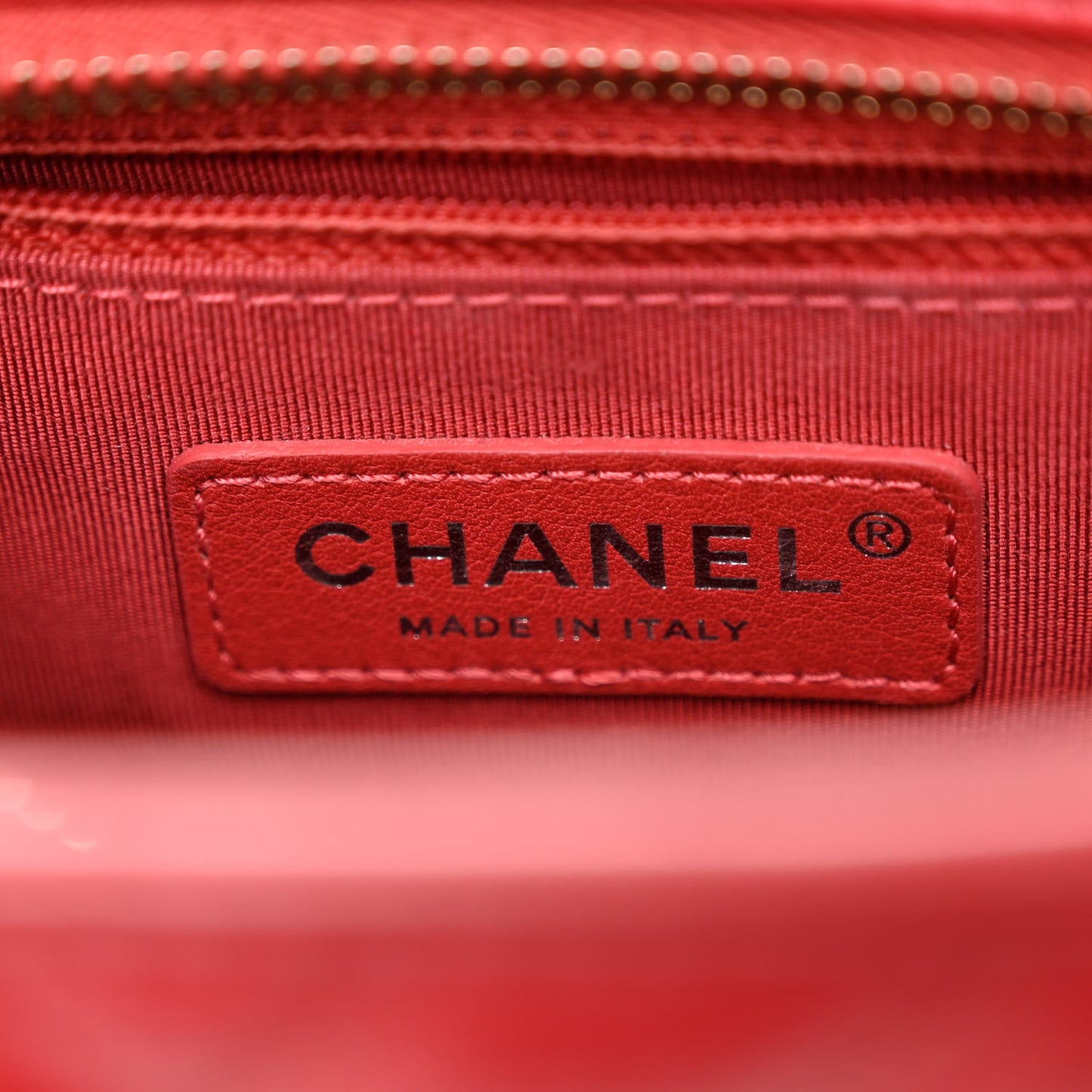 Aged Calfskin Chevron Quilted Small Gabrielle Hobo Red