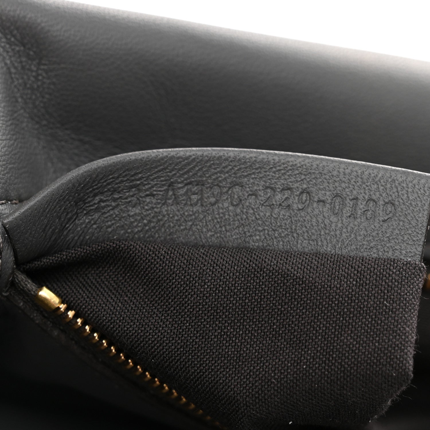 Fendi Nappa Small FF Embossed Mid Chain Baguette Anthracite 7 of 10