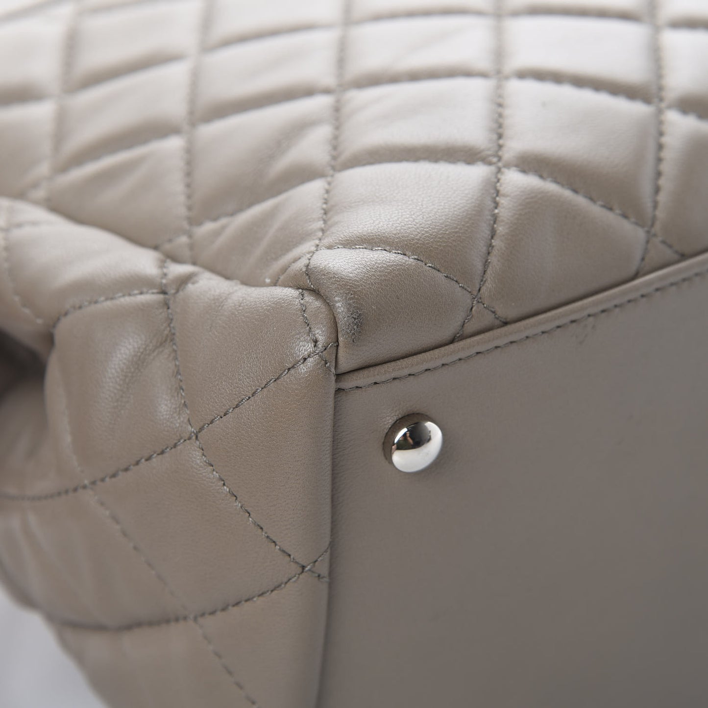 Lambskin Quilted Large 7 Tote Taupe