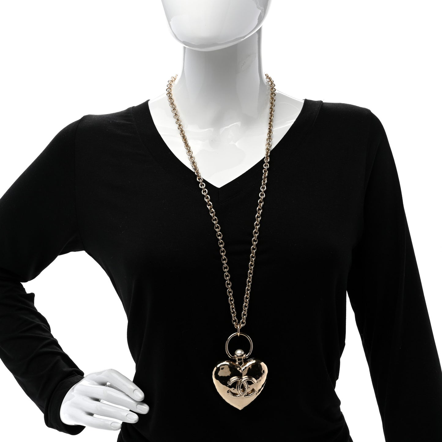 Metal CC Heart Locket Necklace Gold