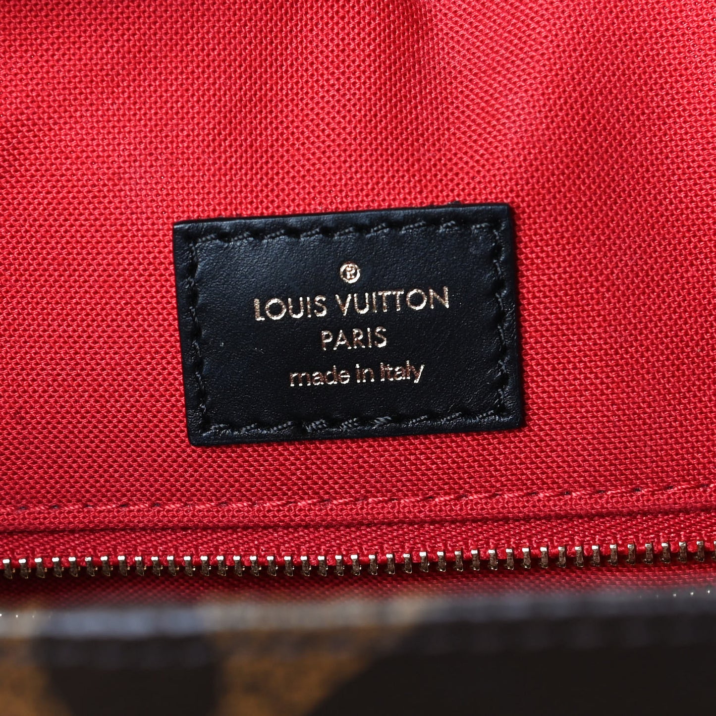 Reverse Monogram Giant Onthego MM
