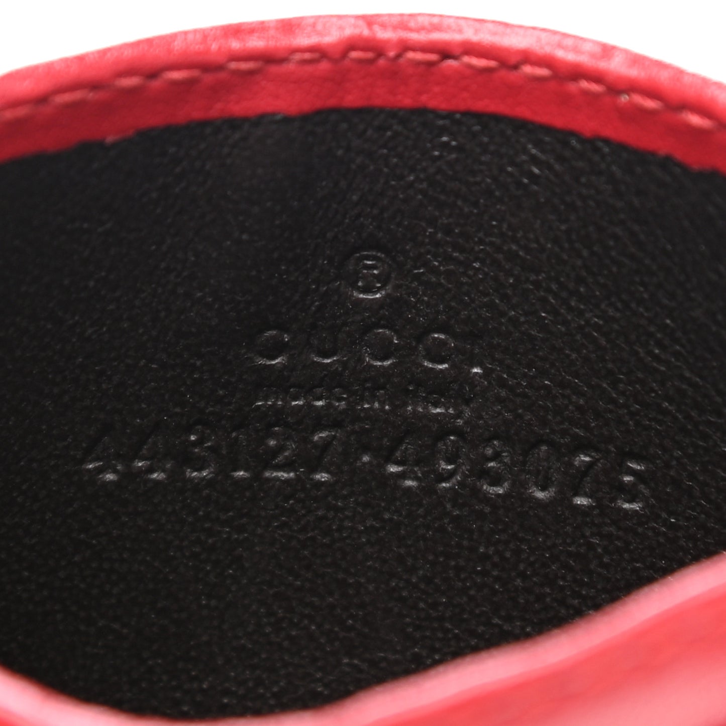 Calfskin Matelasse GG Marmont Card Holder Hibiscus Red
