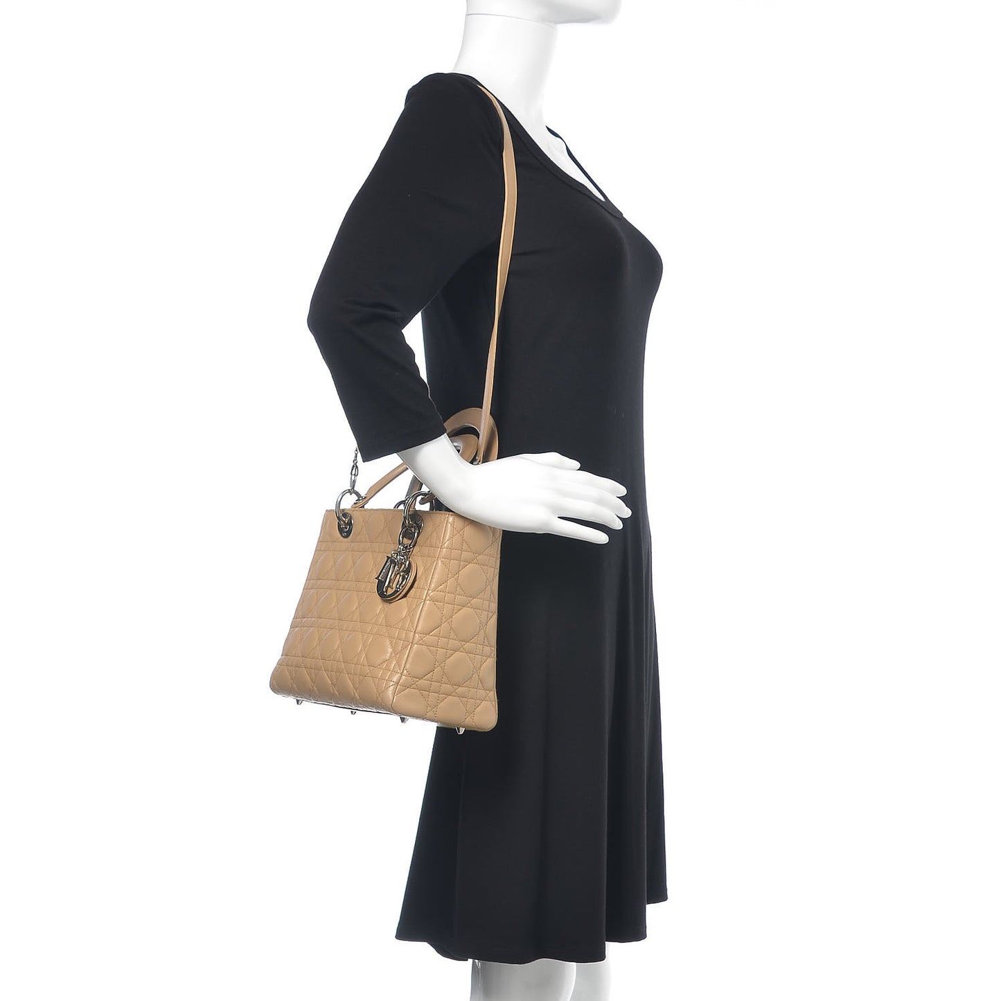 Lambskin Cannage Medium Lady Dior Beige