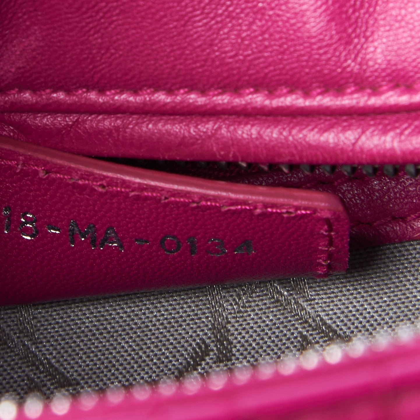 Lambskin Cannage Medium Lady Dior Fuchsia