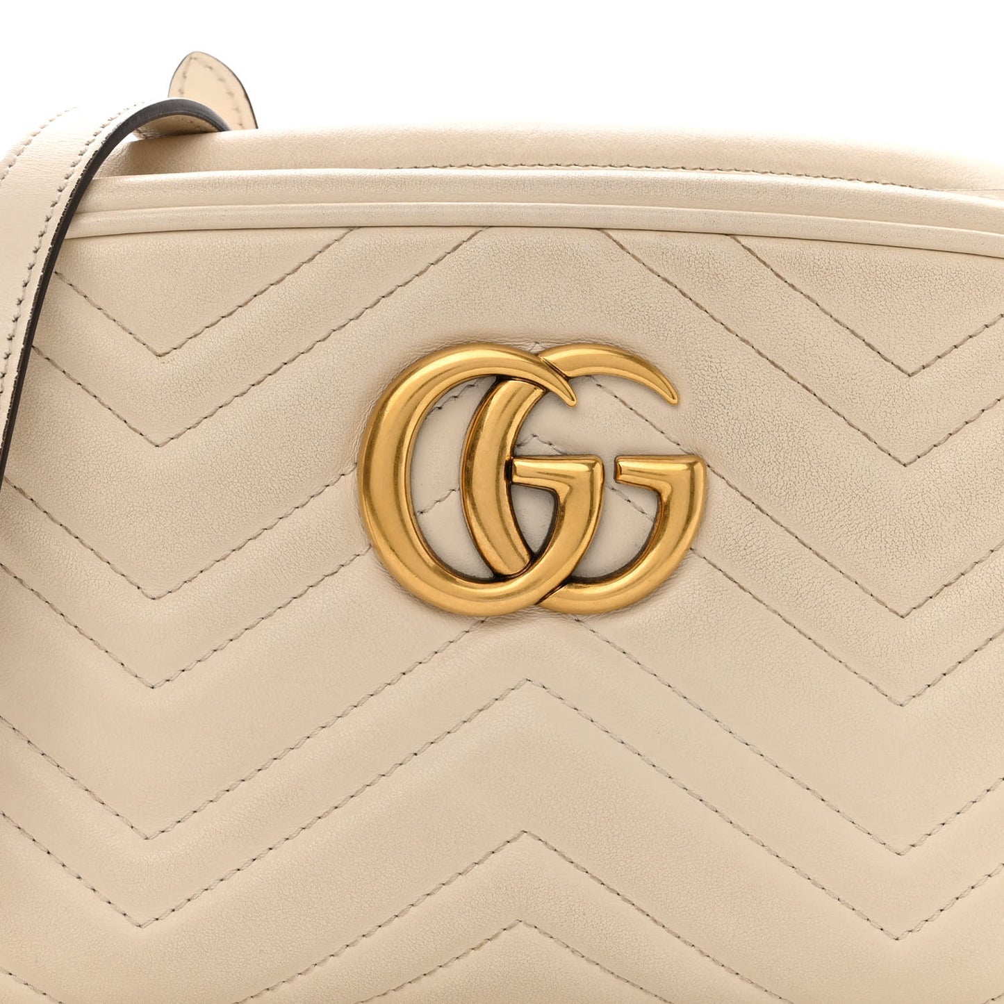 Calfskin Matelasse Small GG Marmont Chain Shoulder Bag White