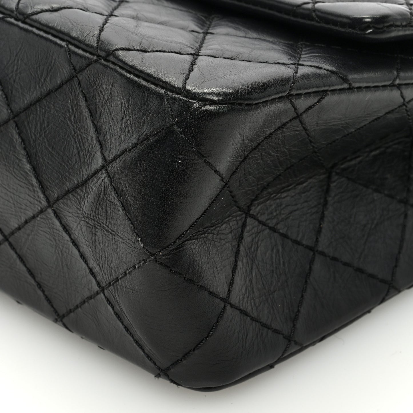 Aged Calfskin Quilted 2.55 Reissue 225 Flap Black