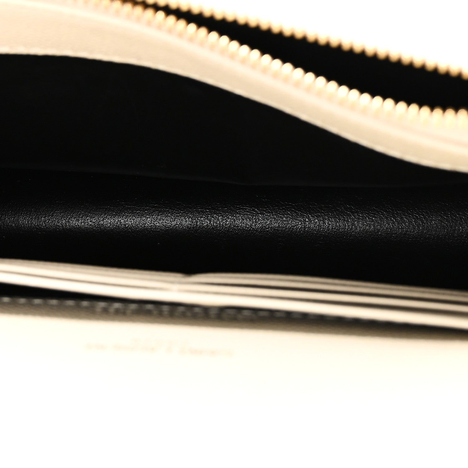 Saint Laurent Grain De Poudre Matelasse Chevron Monogram Envelope Chain Wallet Crema Soft 5 of 10