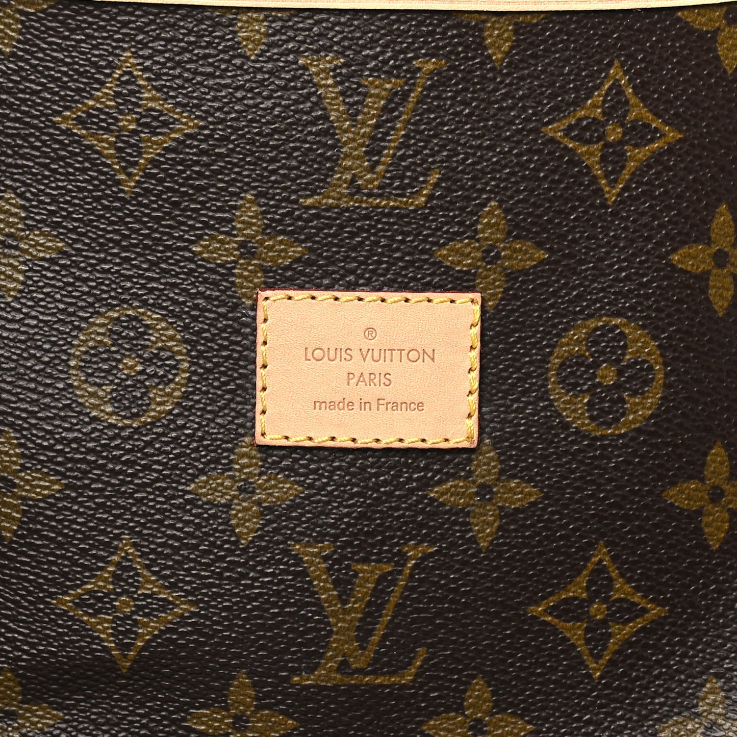 Monogram Saumur 43