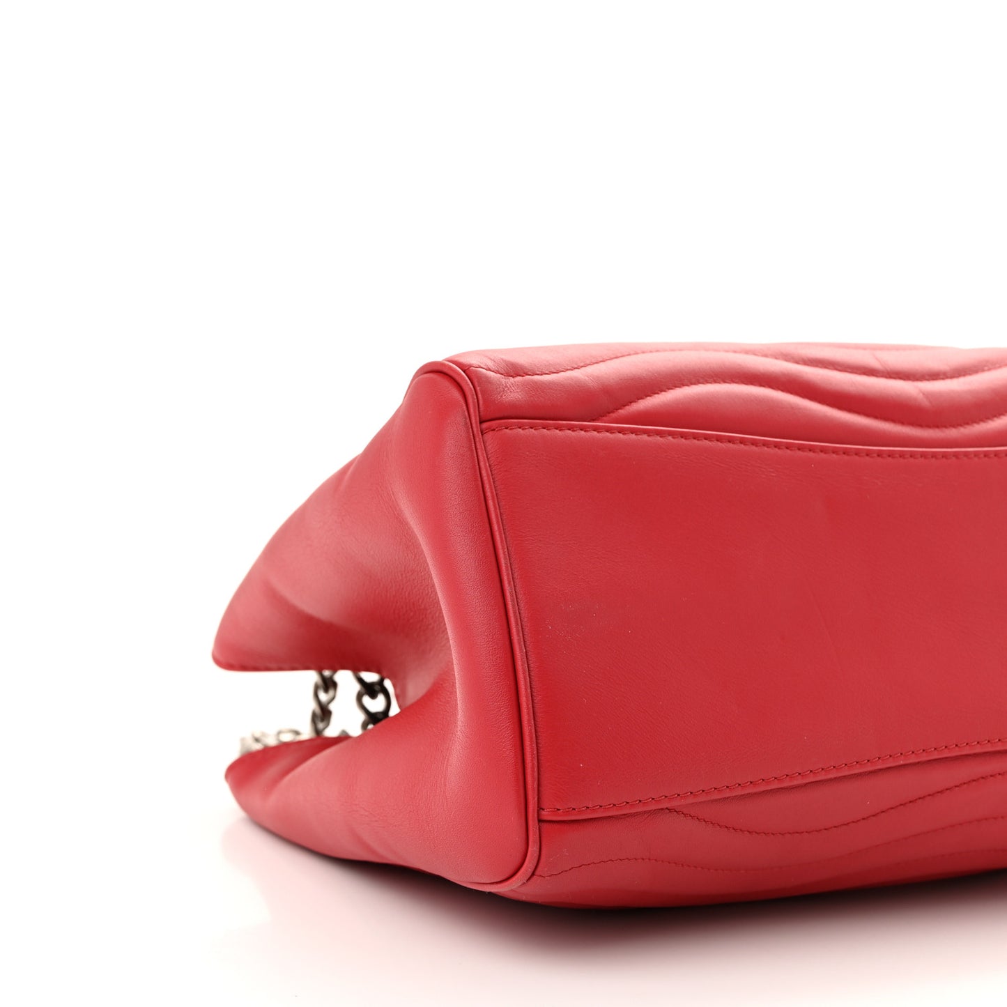 Calfskin New Wave Chain Tote Ecarlate