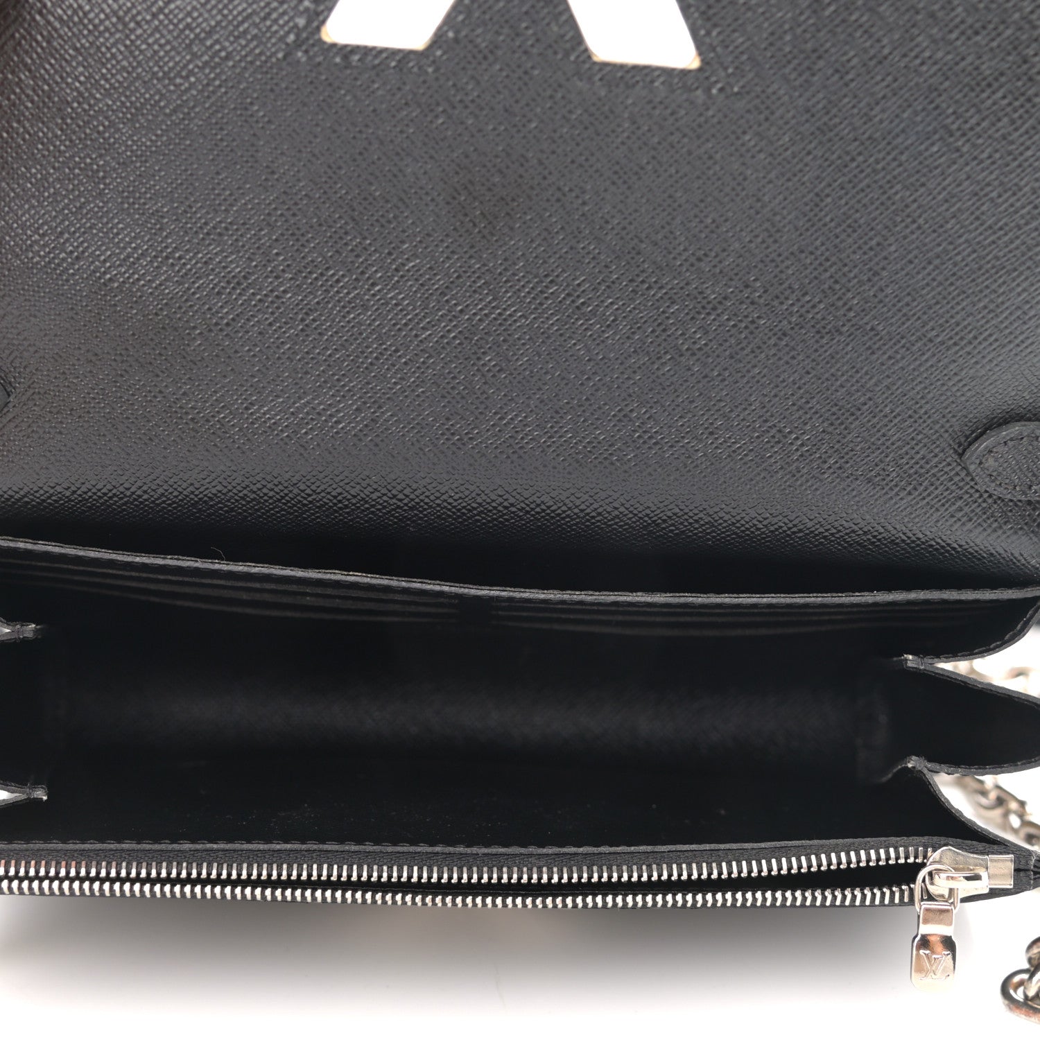 Louis Vuitton Epi World Tour Twist Chain Wallet Black 4 of 10