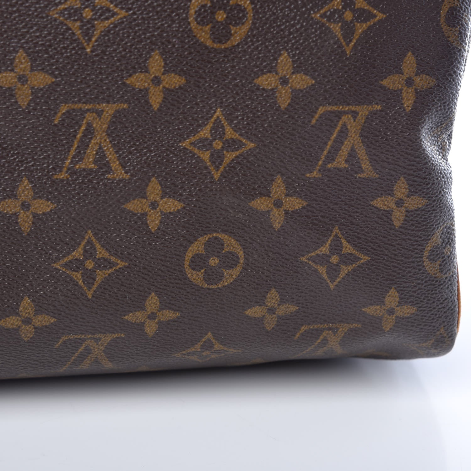 Louis Vuitton Monogram Speedy 25 22 of 25