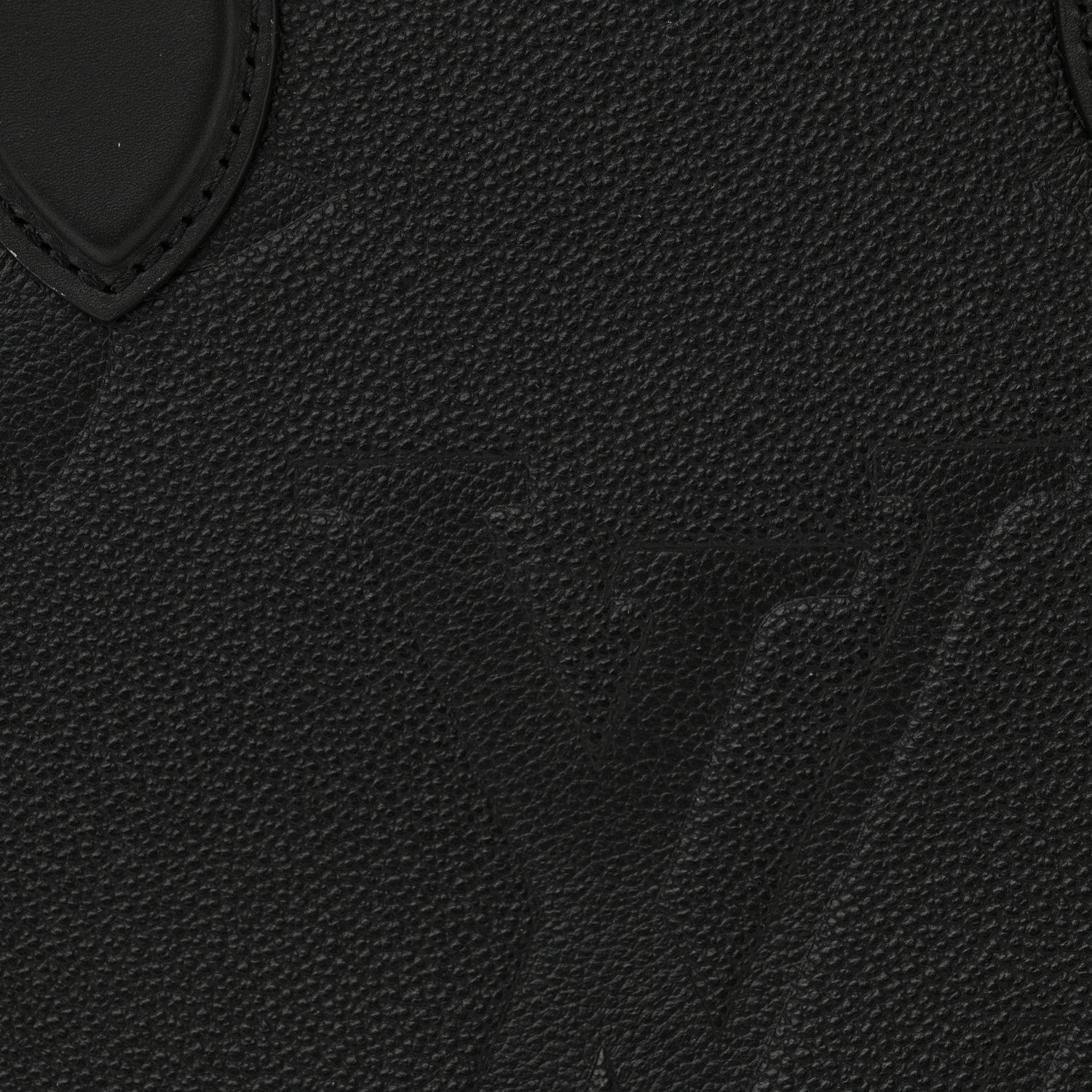 Louis Vuitton Empreinte Monogram Giant OnTheGo MM Black 11 of 12
