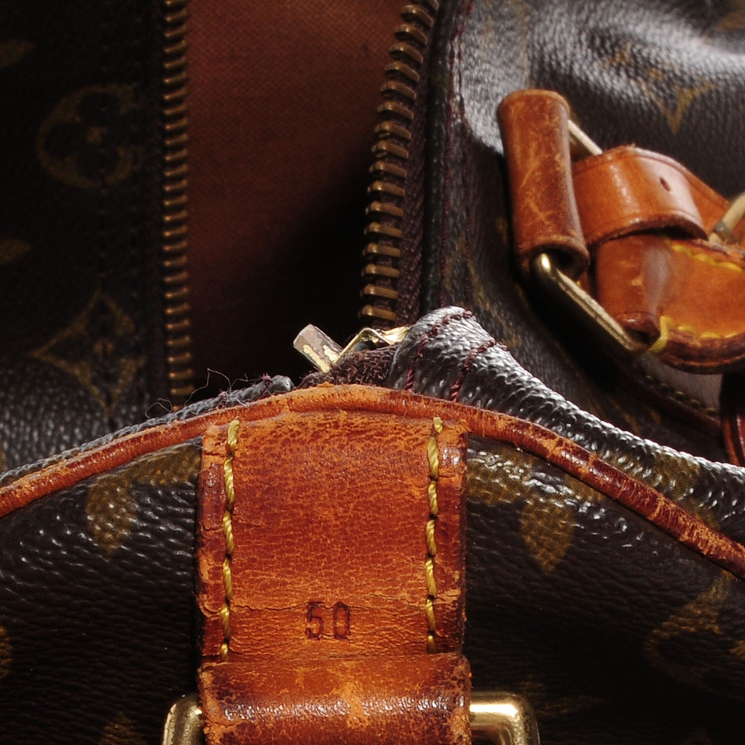 Louis Vuitton Monogram Keepall Bandouliere 50 6 of 8