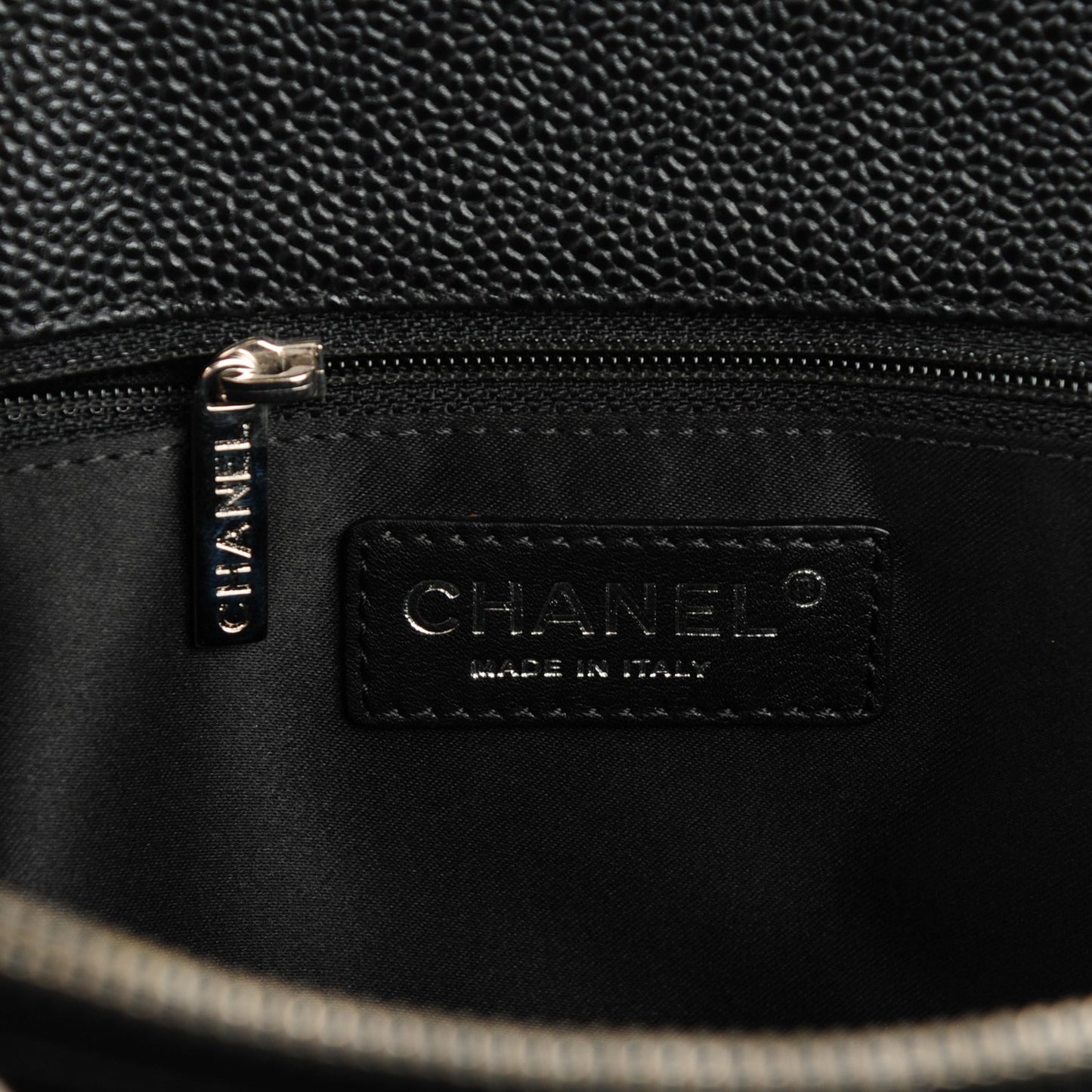Caviar Quilted Grand Shopping Tote GST Black