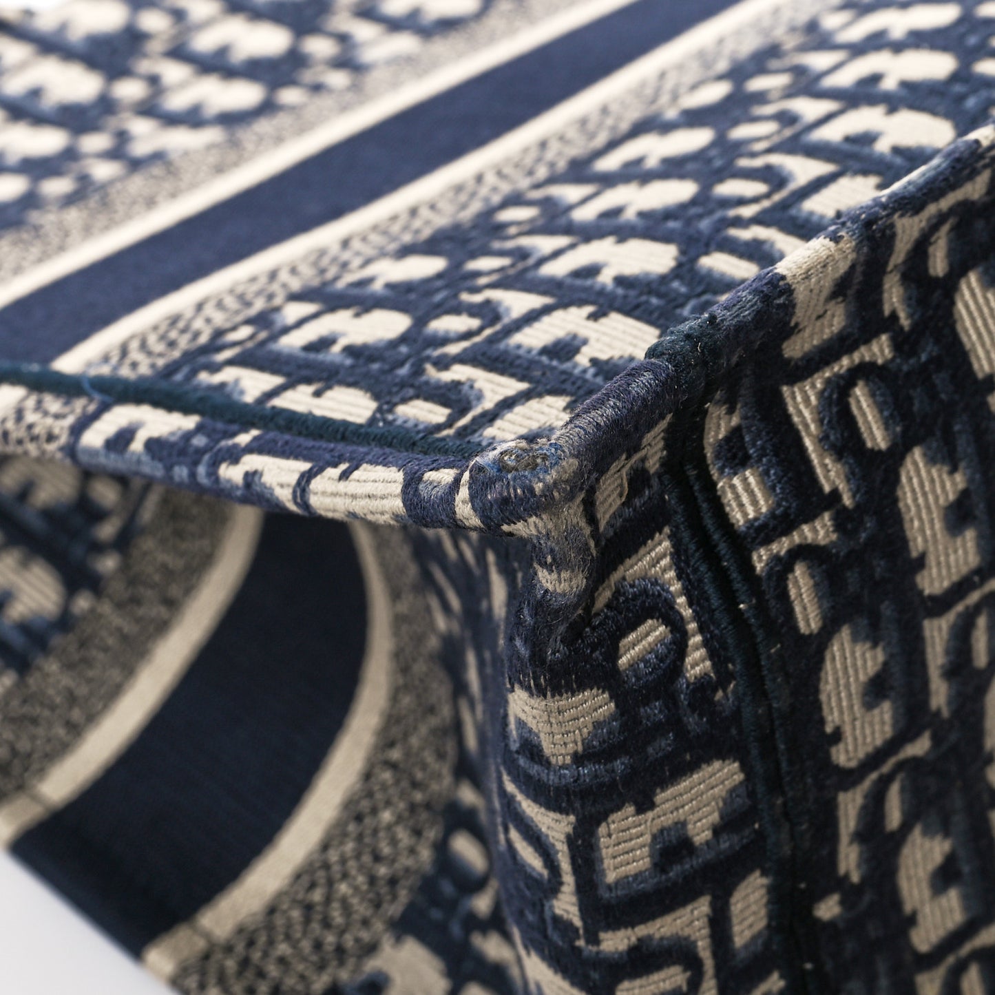 Oblique Medium Book Tote Blue Multicolor