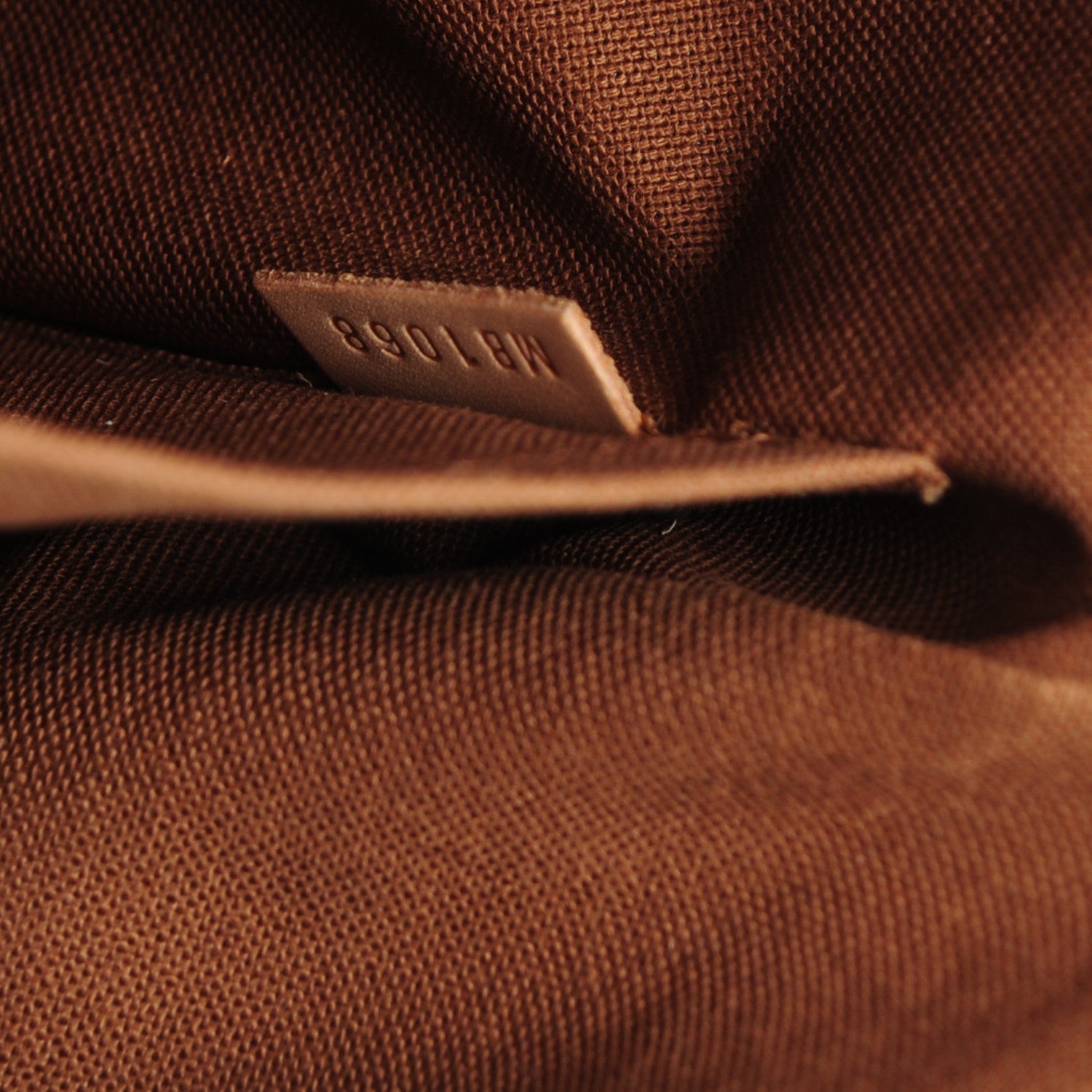 Louis Vuitton Monogram Tivoli GM 7 of 7