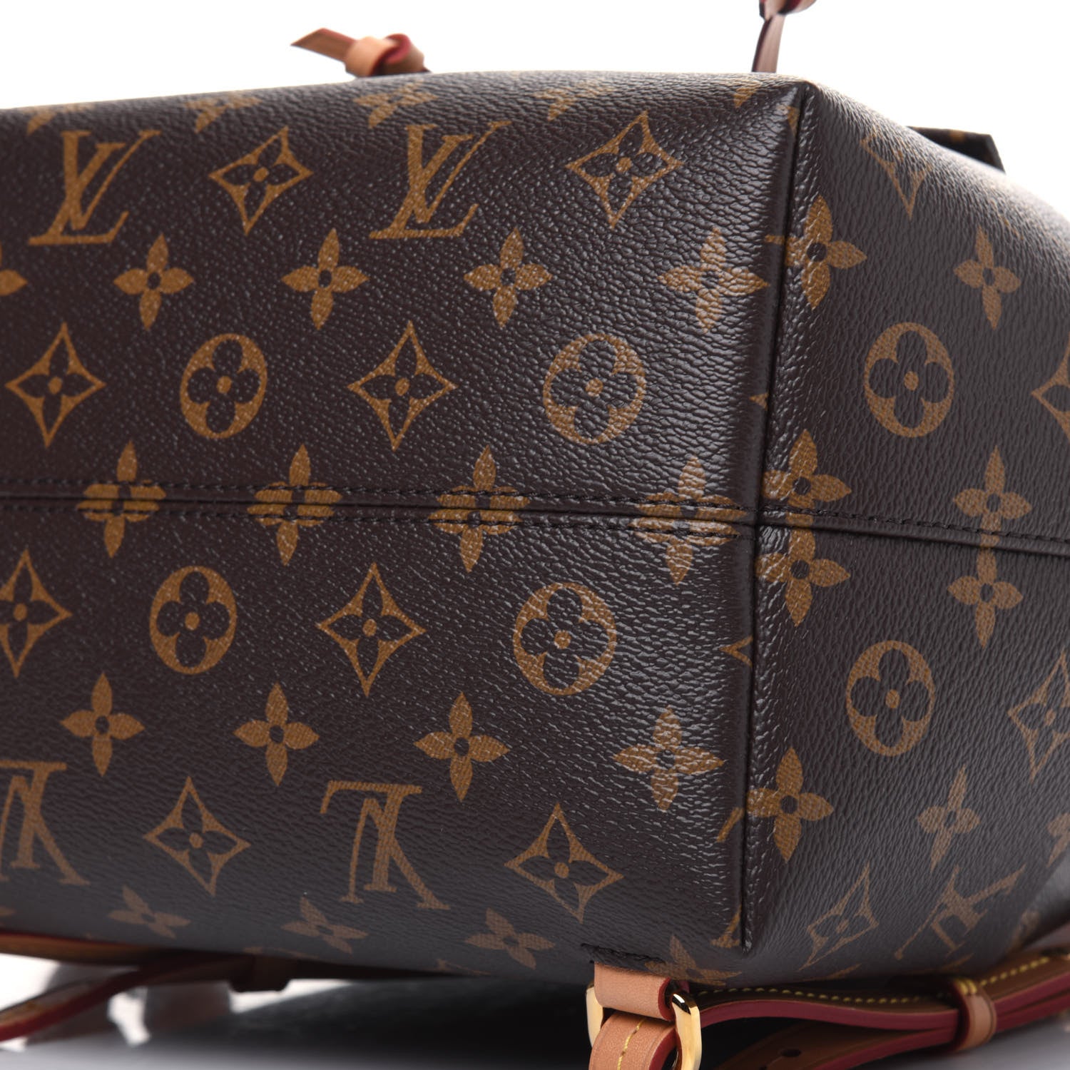 Louis Vuitton Monogram Montsouris PM 7 of 10