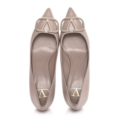 Valentino Garavani Calfskin Vlogo Signature 80mm Pumps 38 Poudre 2 of 9