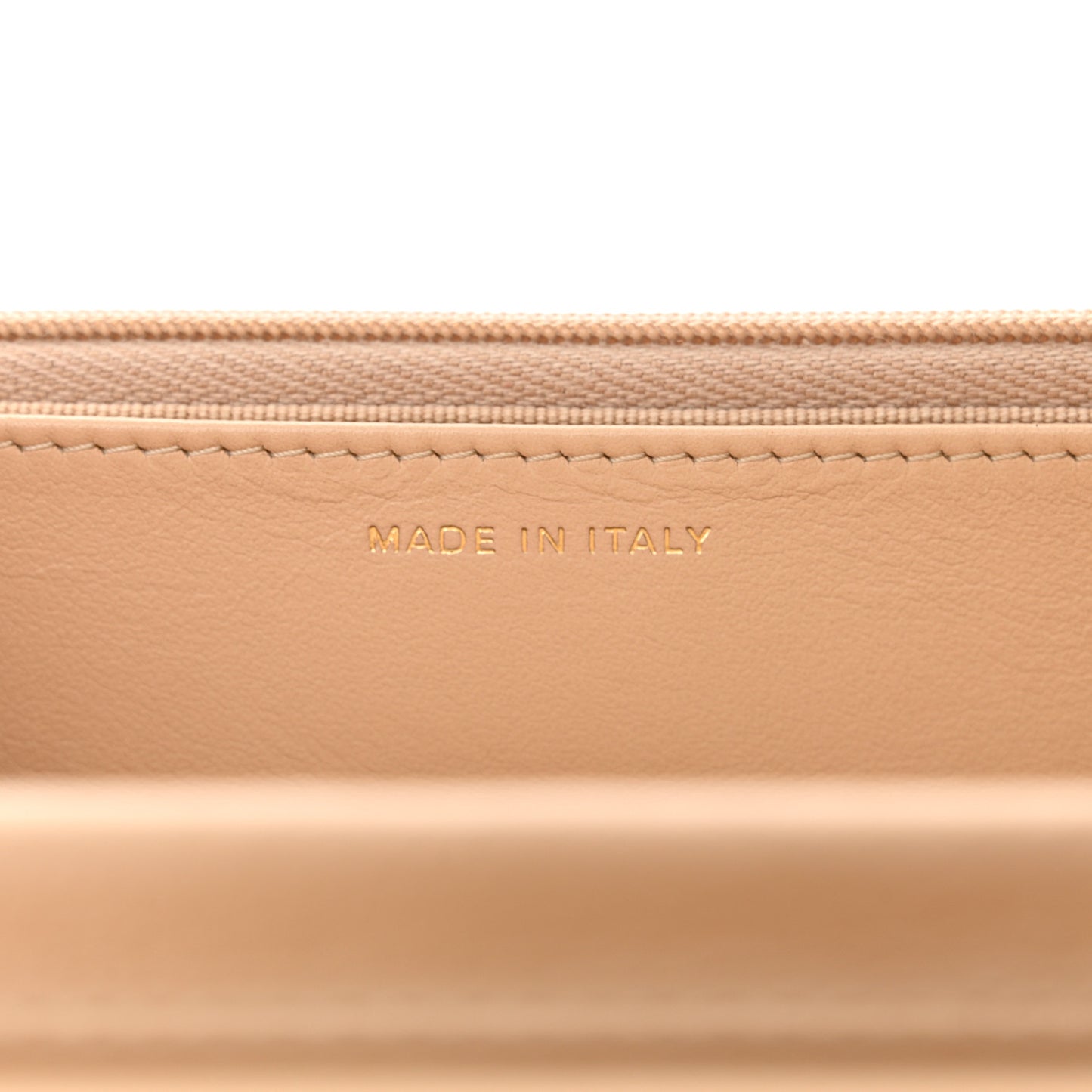 Caviar Quilted Wallet on Chain WOC Beige