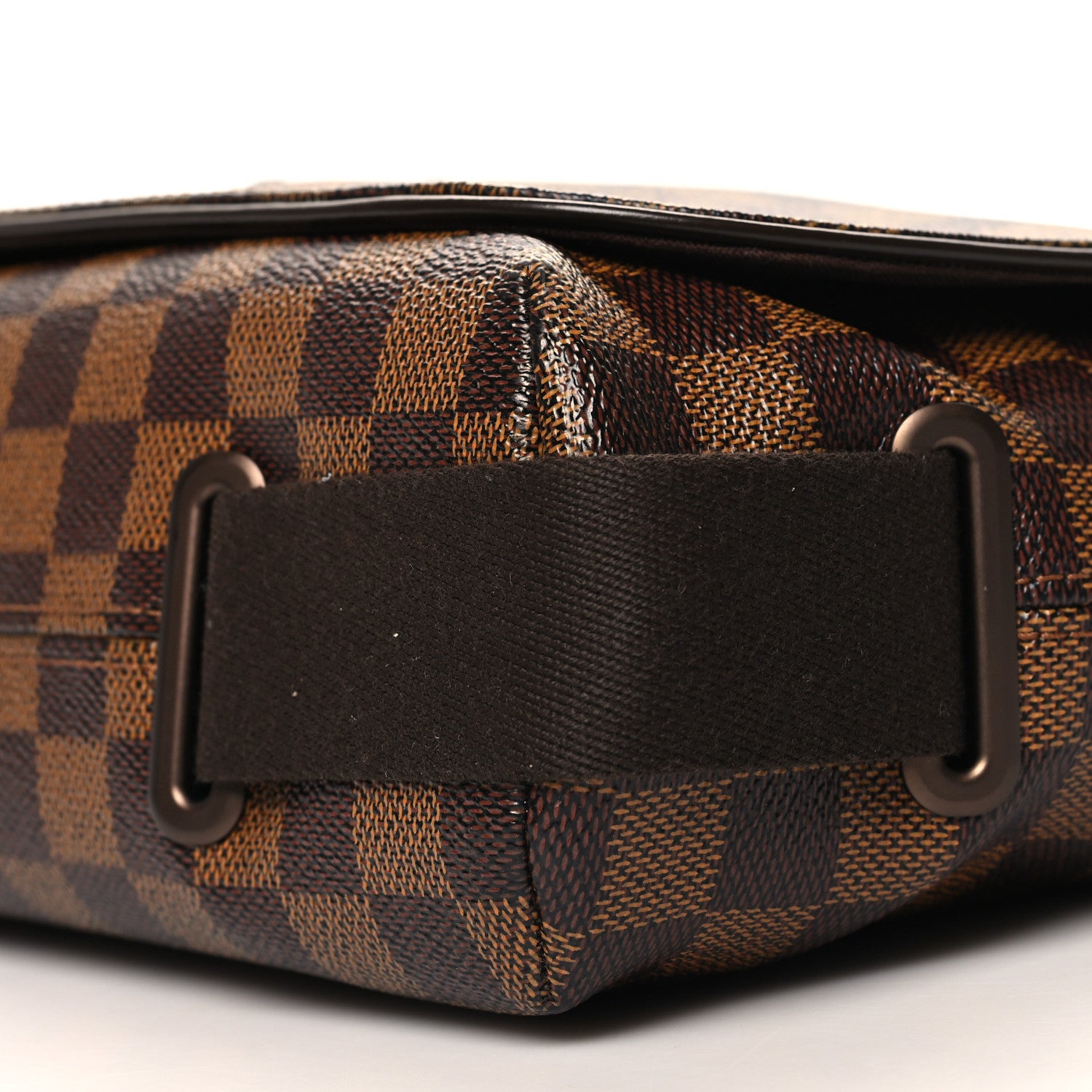 Louis Vuitton Damier Ebene Brooklyn MM 9 of 9