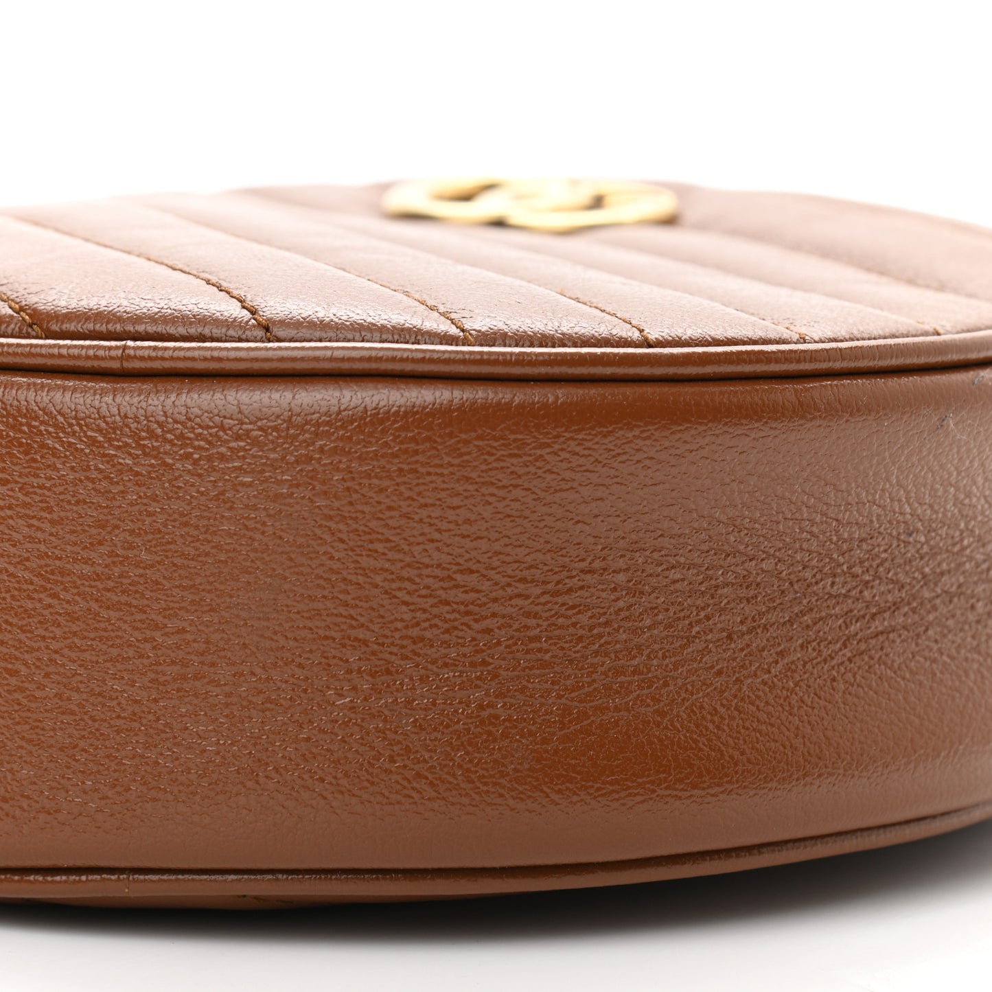 Azalea Calfskin Matelasse Diagonal Mini GG Marmont Round Shoulder Bag Cuir