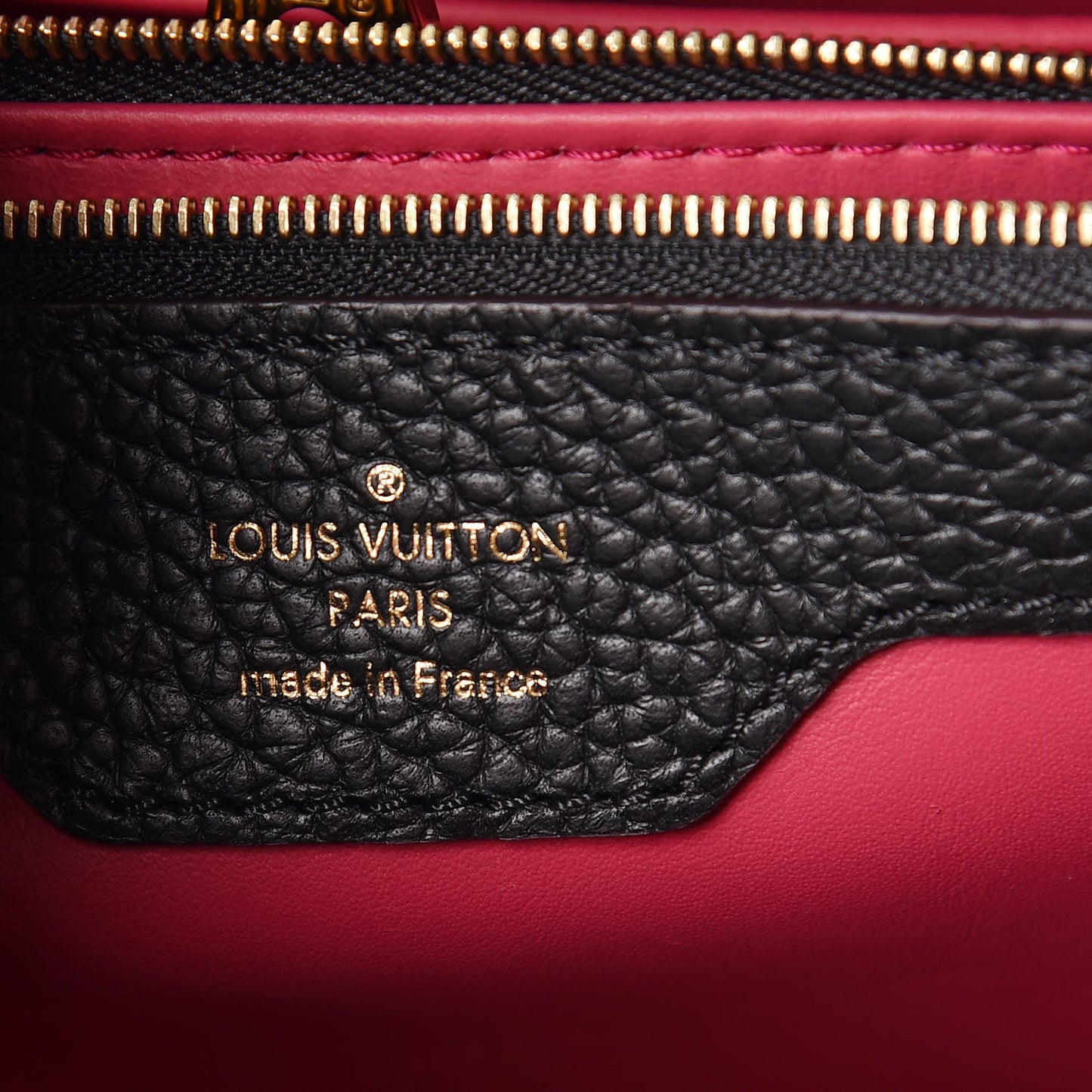 Taurillon Capucines MM Black