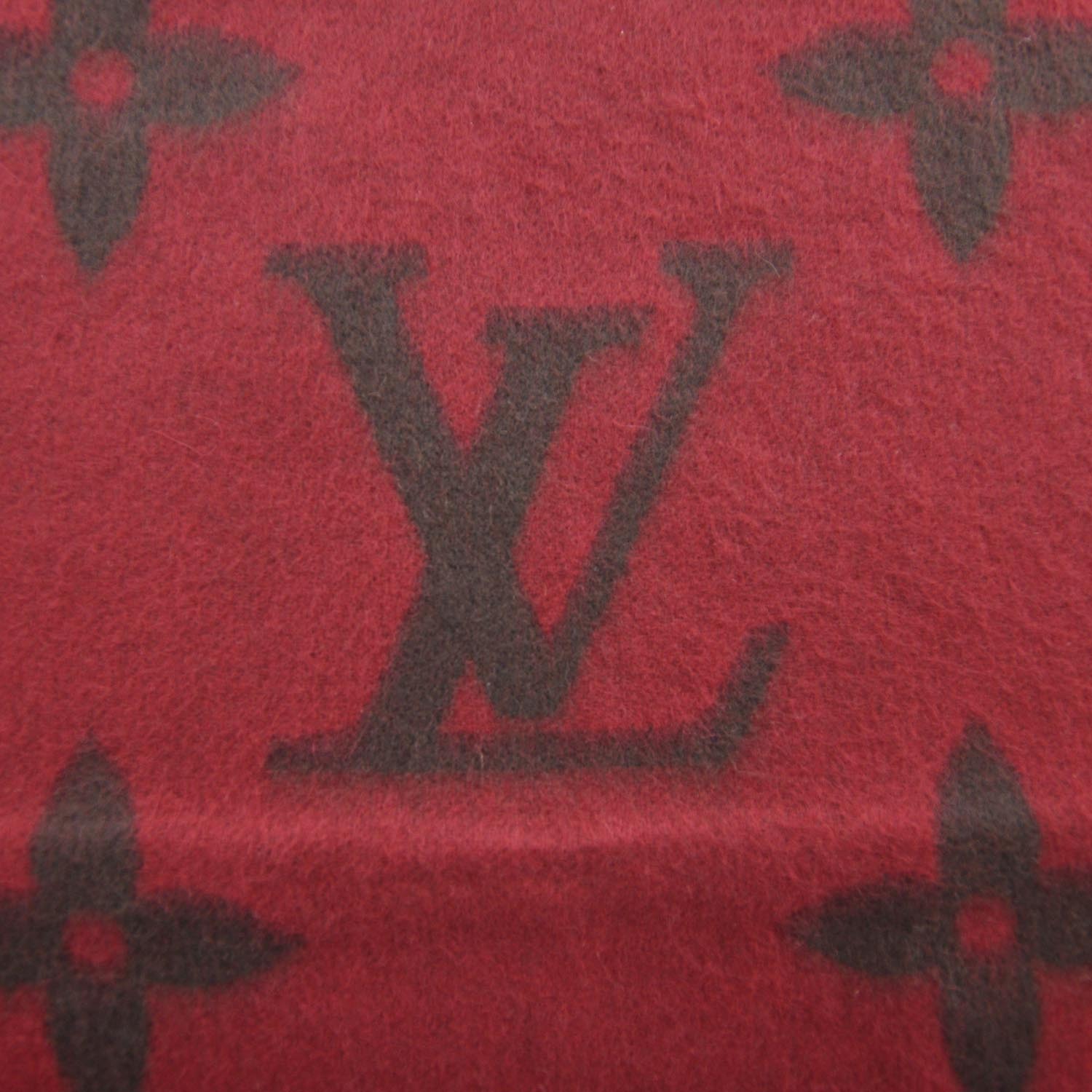 Louis Vuitton Cashmere Monogram Reykjavik Scarf Rouge 6 of 7