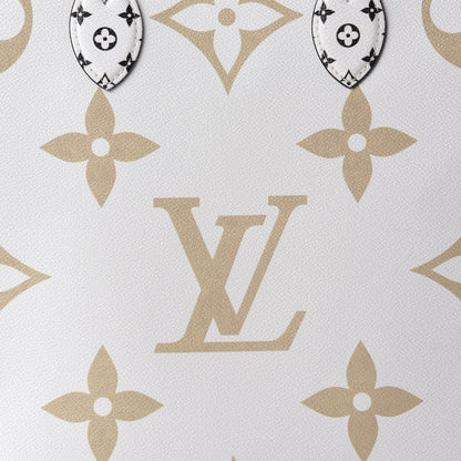 Louis Vuitton Monogram Giant Onthego GM Kaki Beige 11 of 11