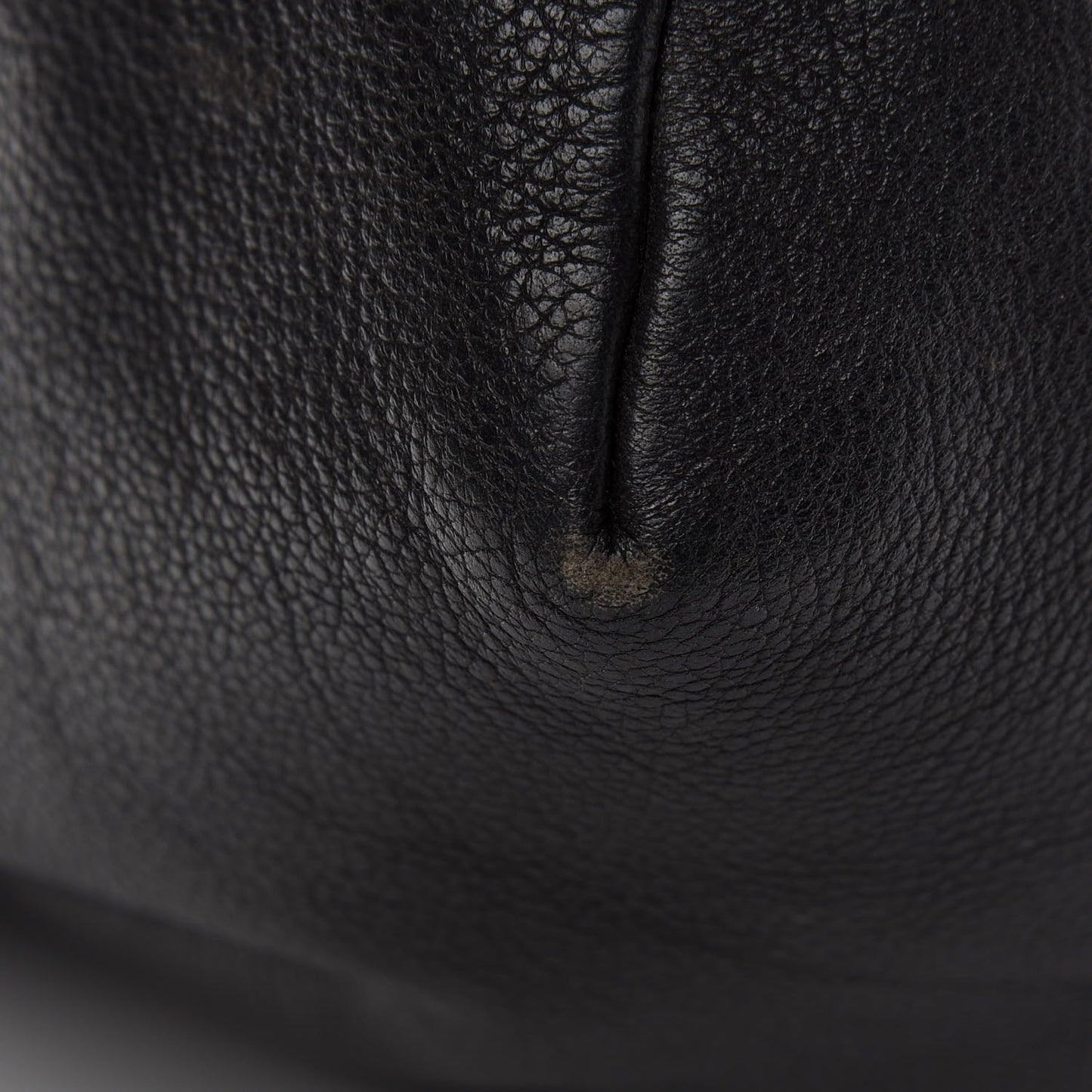 Grained Calfskin CC Drawstring Bucket Bag Black