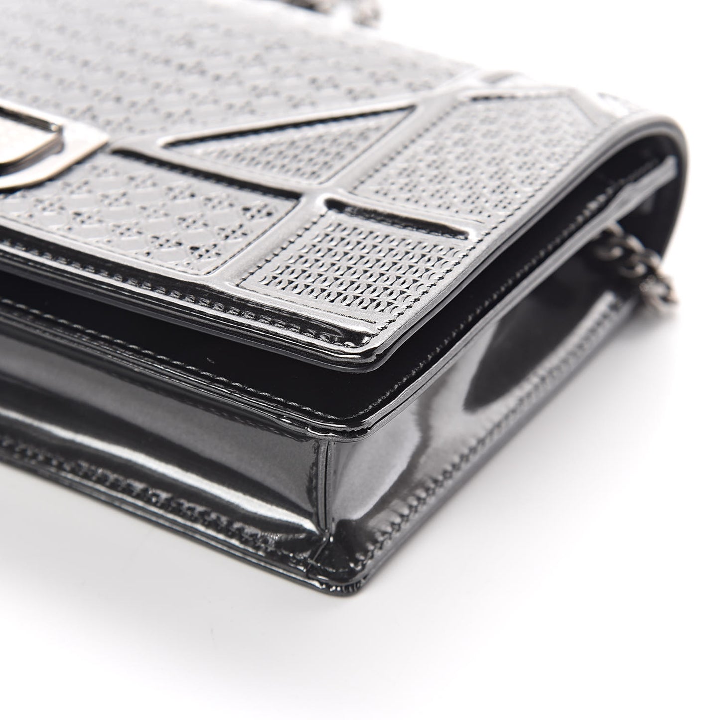 Metallic Patent Micro-Cannage Diorama Wallet on Chain Pouch Onyx Black