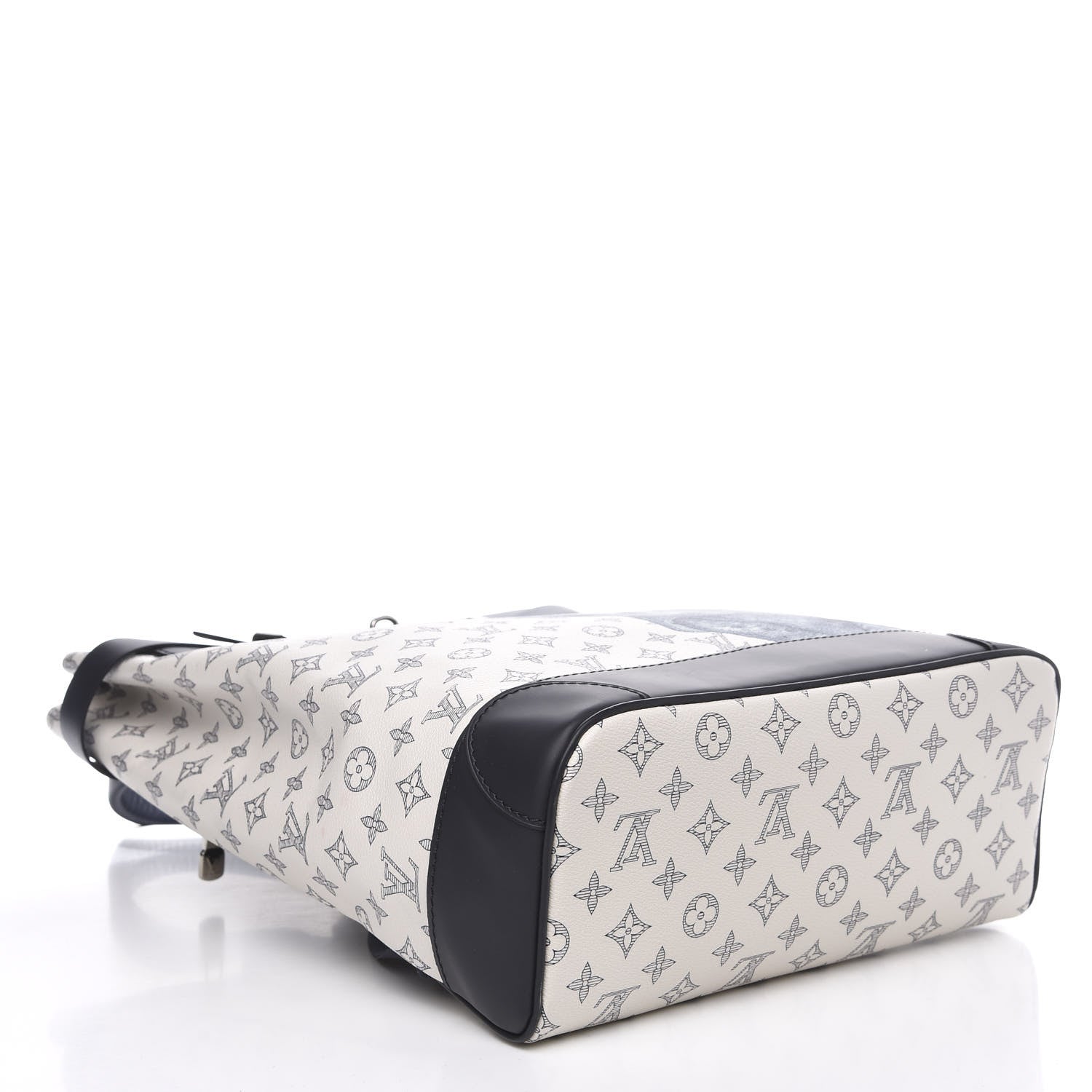 Louis Vuitton Savane Monogram Rhinoceros Chapman Steamer Backpack Dune 3 of 9