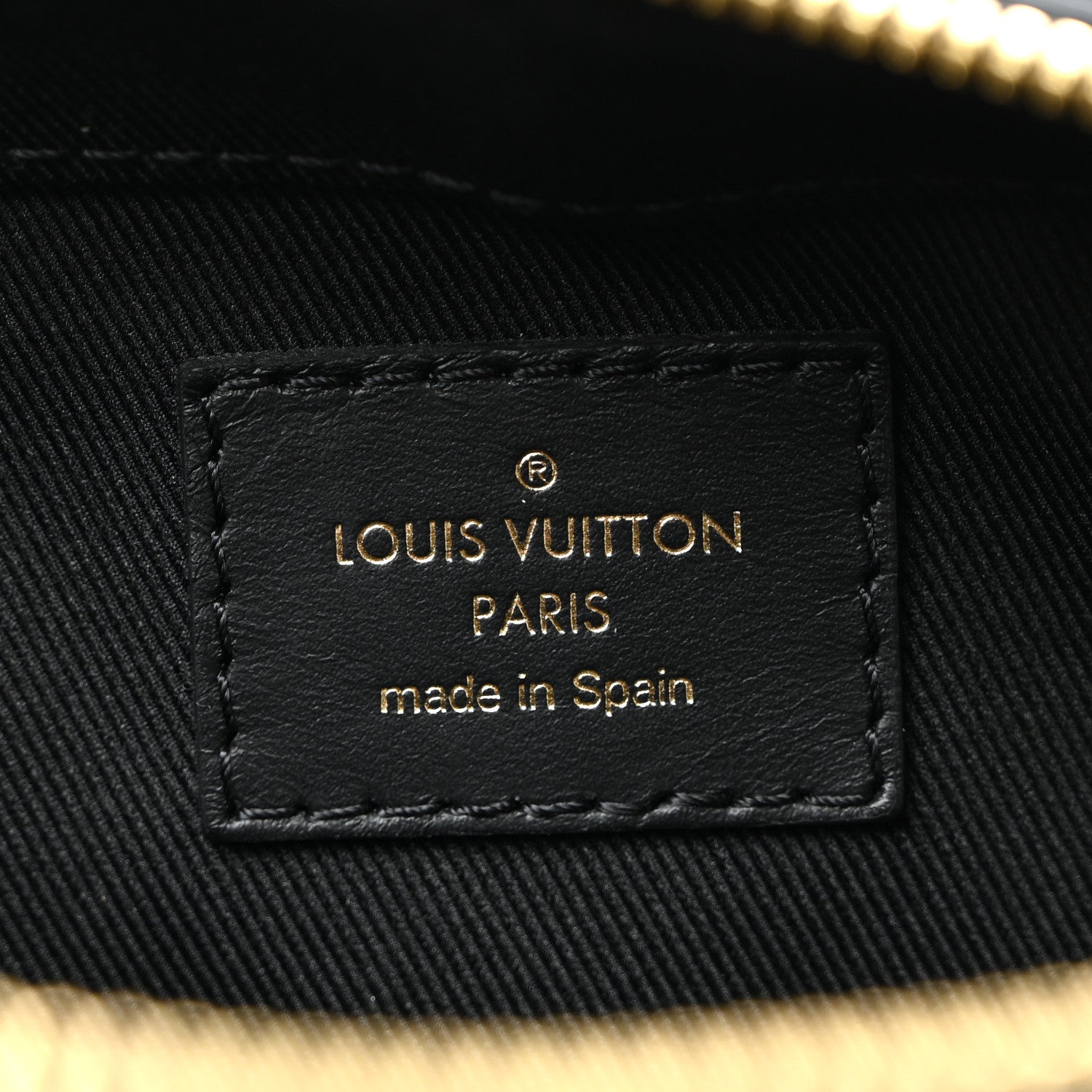 Louis Vuitton Monogram Saintonge Black 6 of 9