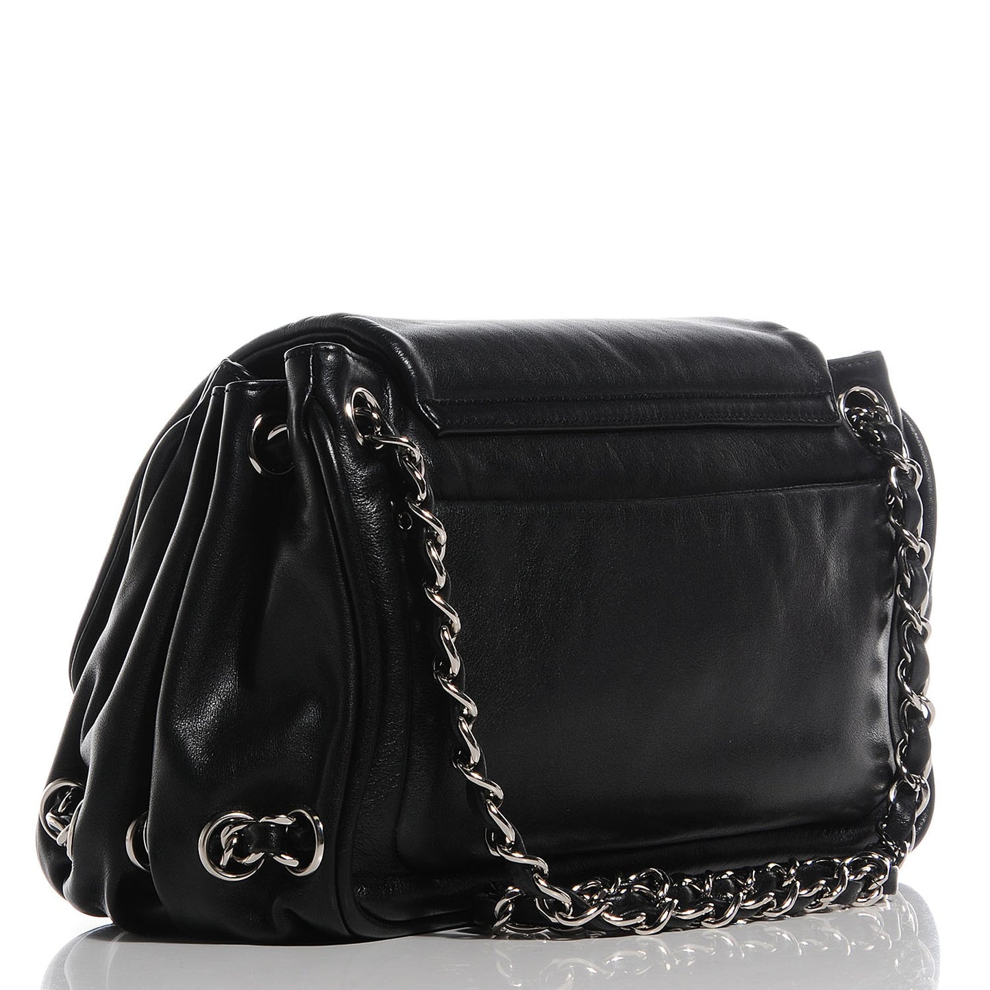 Calfskin Diagonal Ligne Flap Black