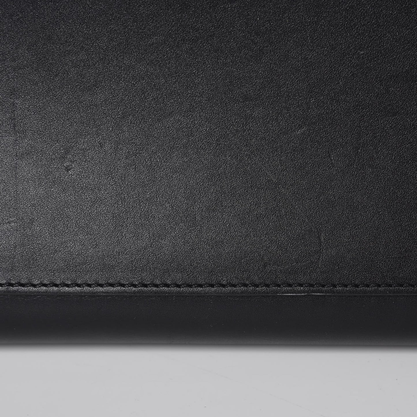 Calfskin City Steamer MM Black Creme Bourgogne