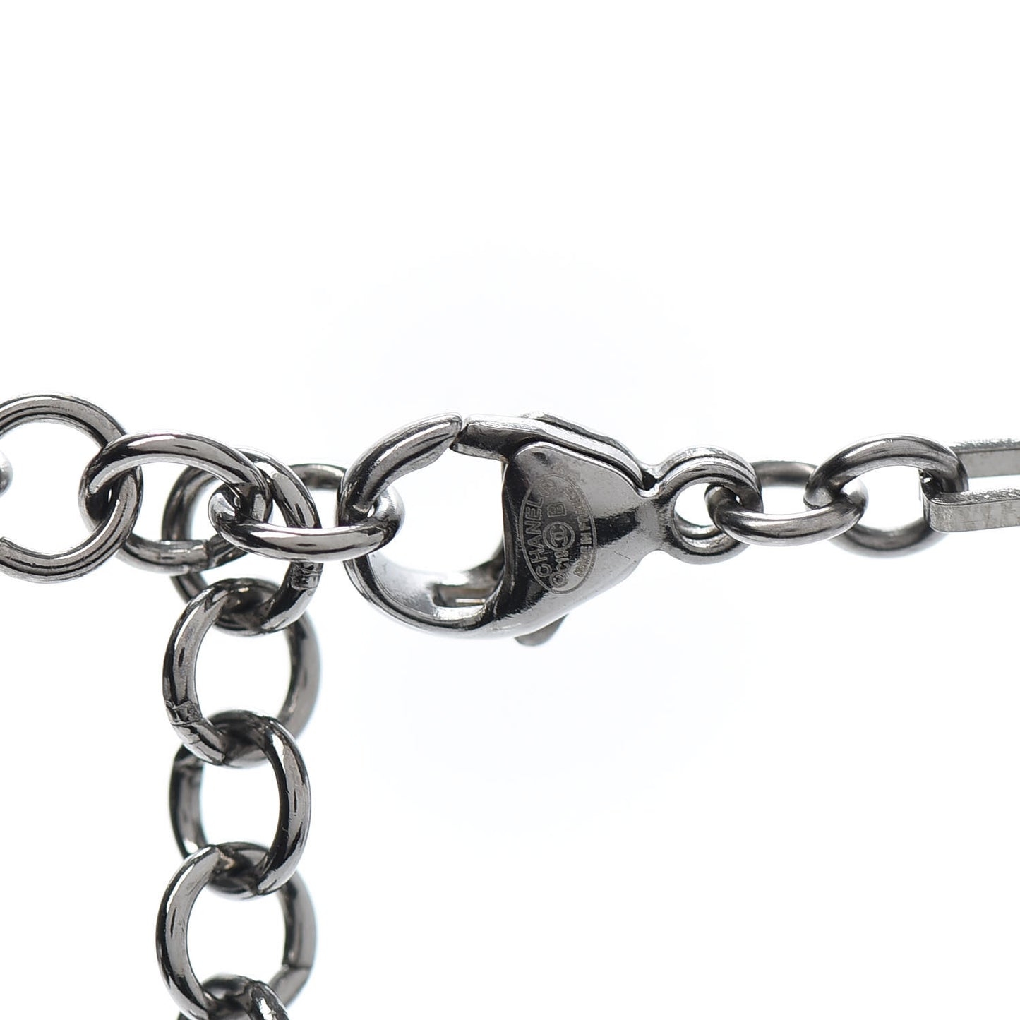 Ruthenium Crystal Pearl Necklace