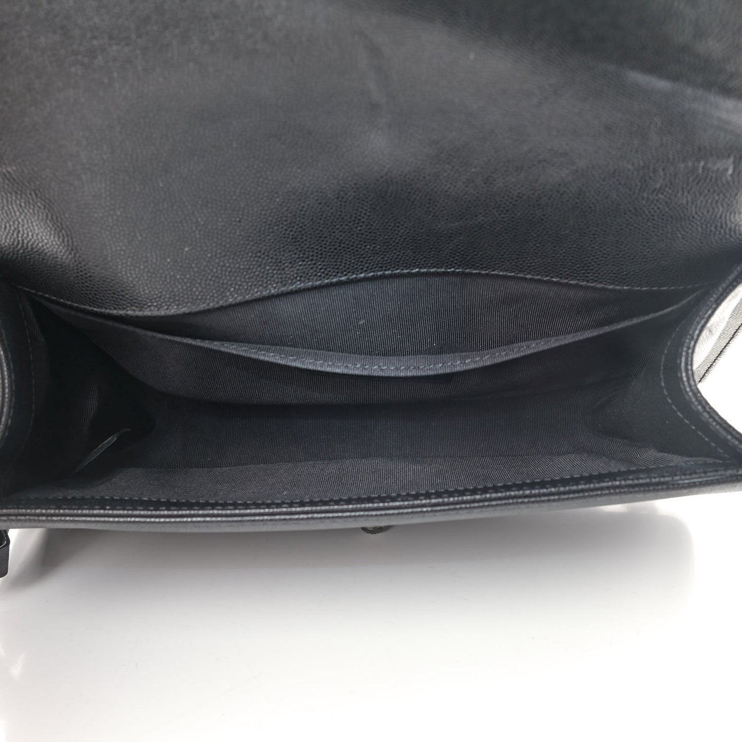 Caviar Quilted Medium Boy Flap Black