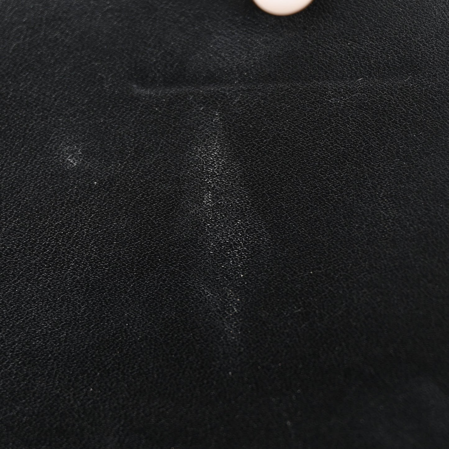 Calfskin New Wave Chain PM Black