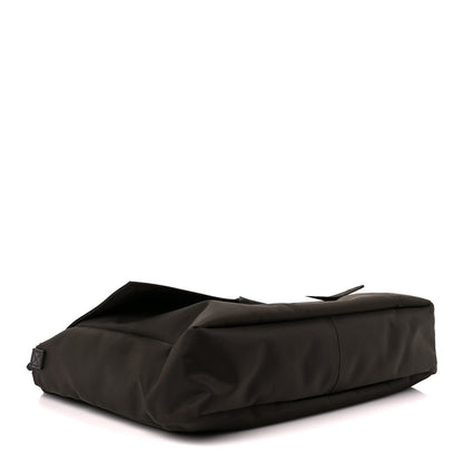 Fendi Econyl Nylon Cuoio Romano Monochrome Large Baguette Messenger Bag Ebano 4 of 12