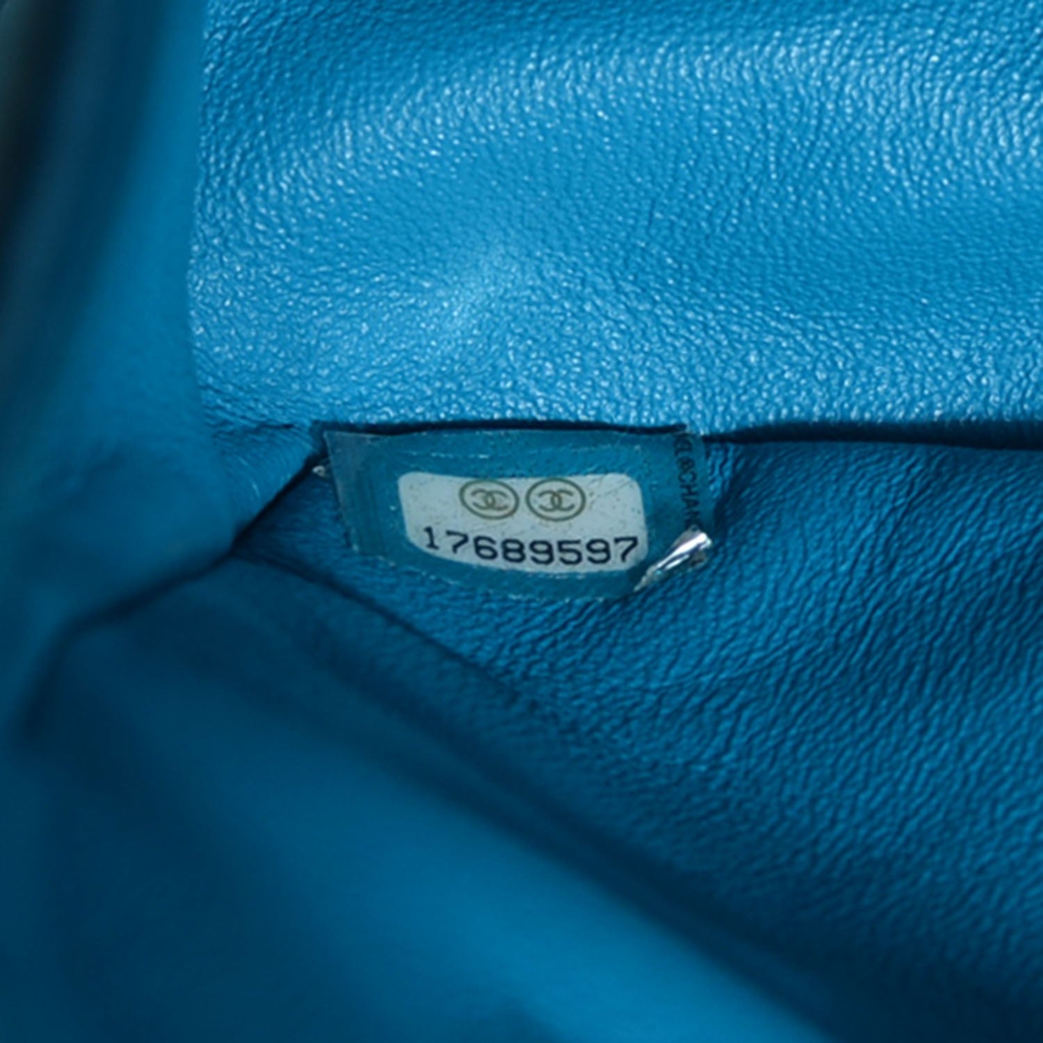 Chanel Iridescent Caviar Quilted Jumbo Double Flap Blue 7 of 9