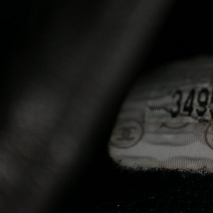 Chanel Caviar Vanity Cosmetic Case Black 7 of 7