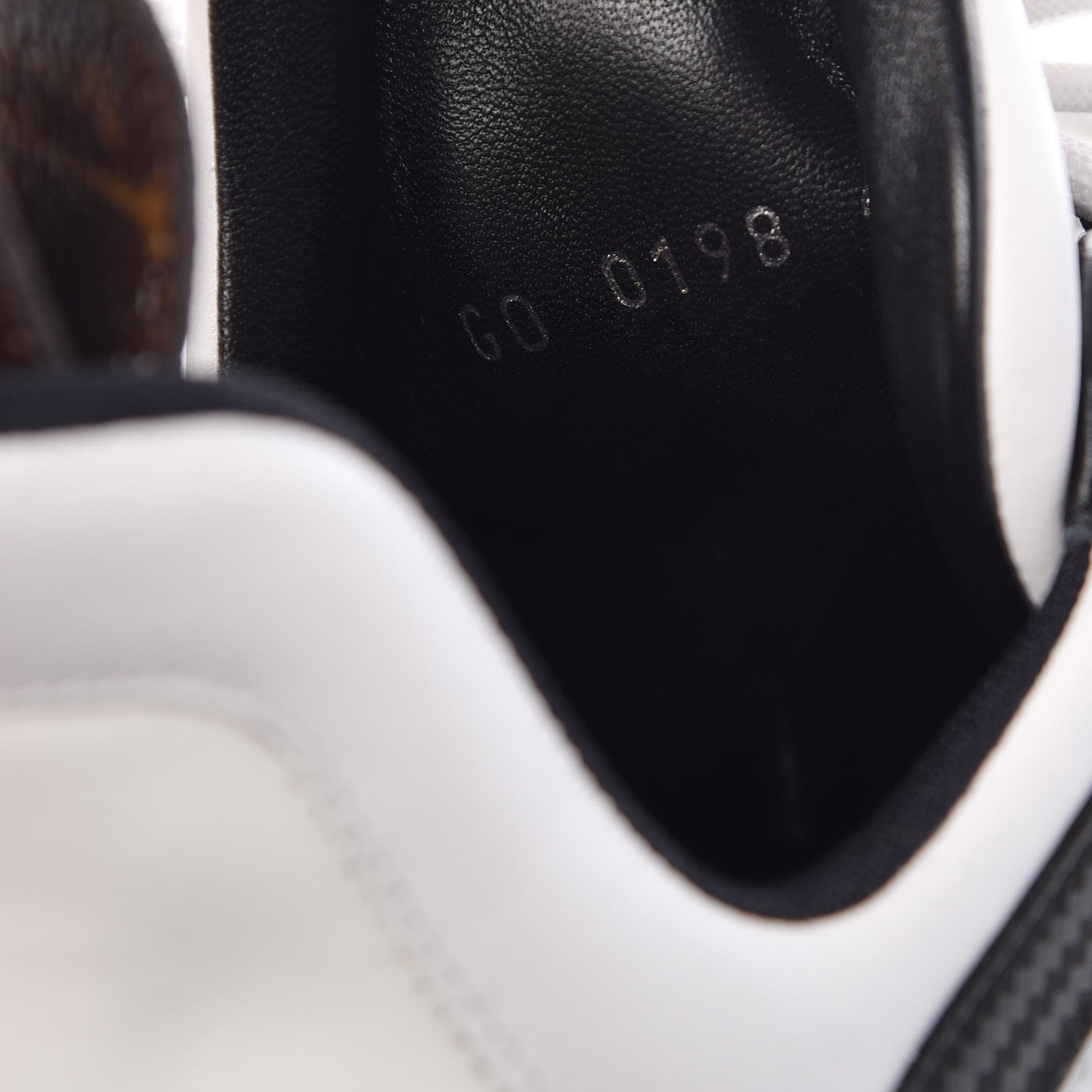 Louis Vuitton Calfskin Technical Nylon LV Archlight Sneakers 40 Black White 8 of 9