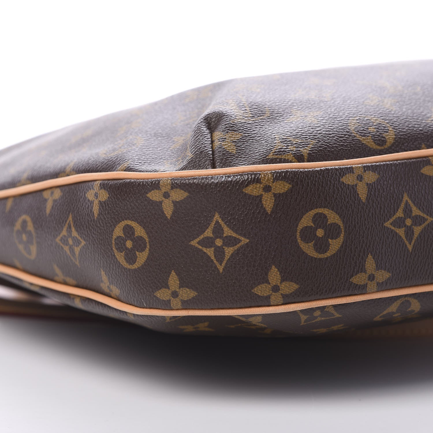 Louis Vuitton Monogram Odeon GM 7 of 9