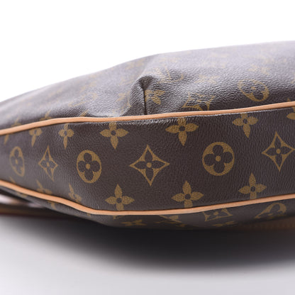 Louis Vuitton Monogram Odeon GM 7 of 9