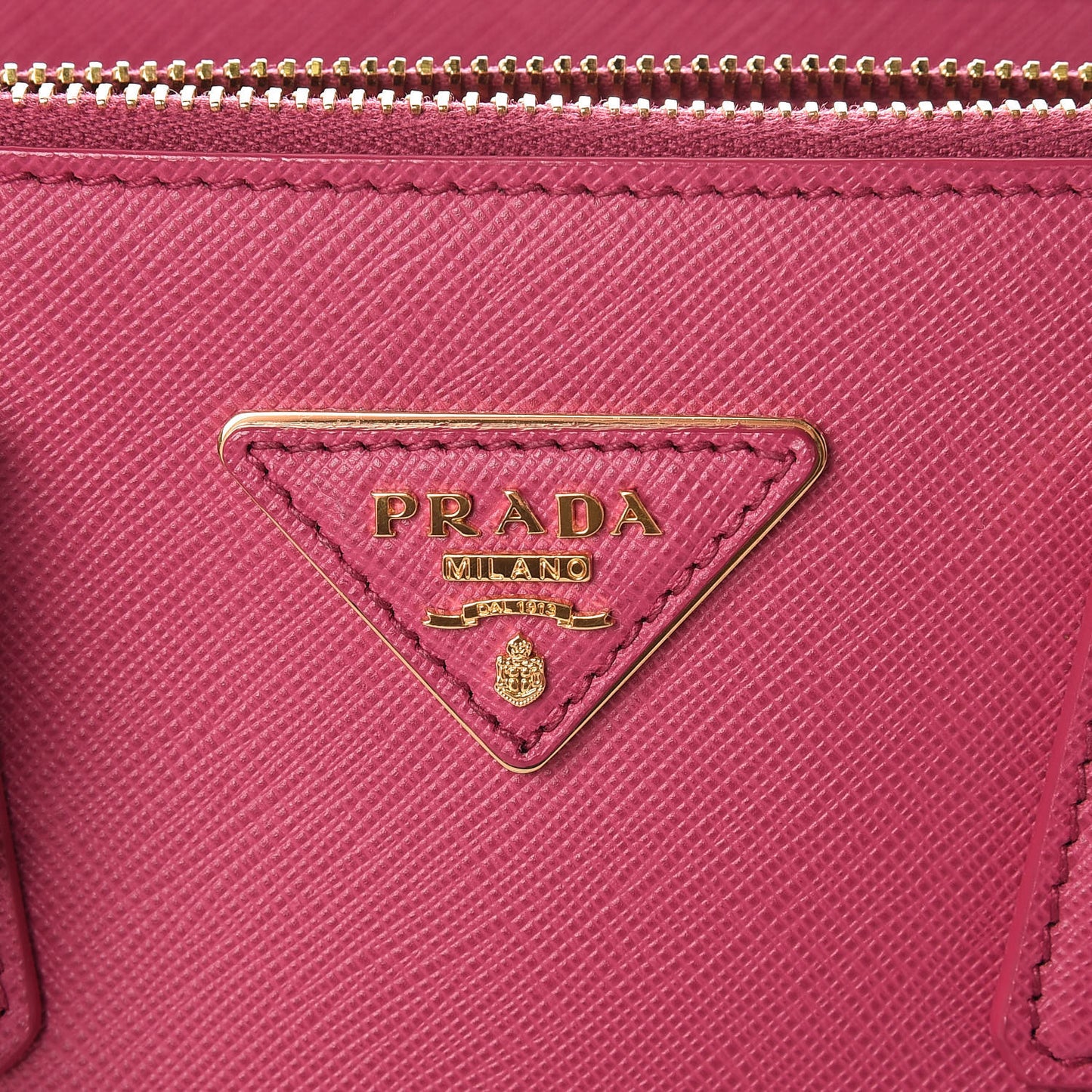 Saffiano Lux Small Galleria Double Zip Tote Fuxia