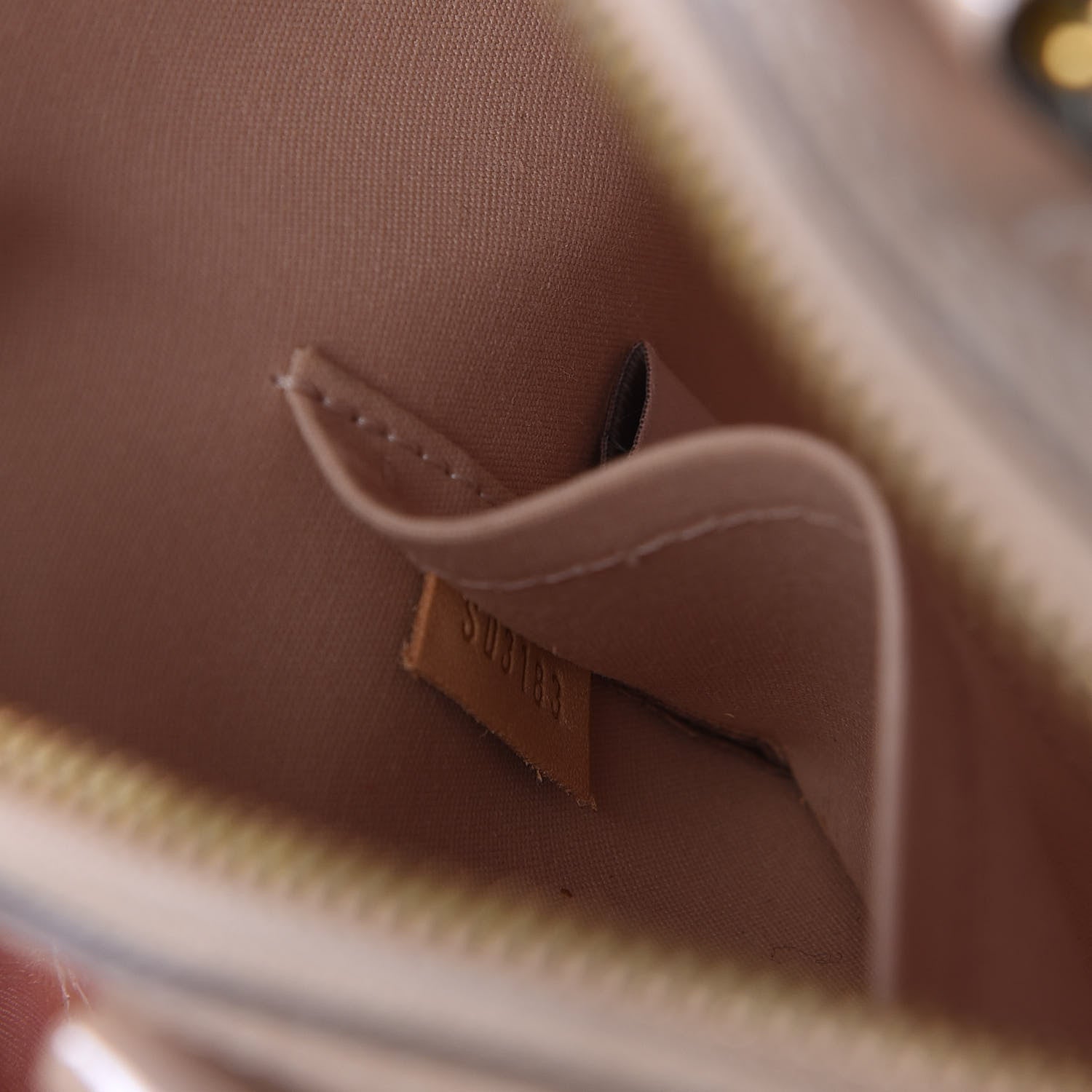 Louis Vuitton Vernis Alma BB Rose Angelique 8 of 10