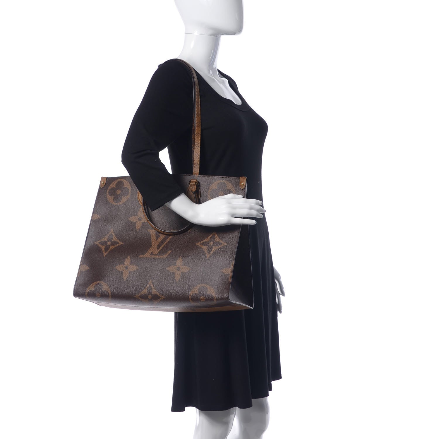 Louis Vuitton Reverse Monogram Giant Onthego GM 2 of 10